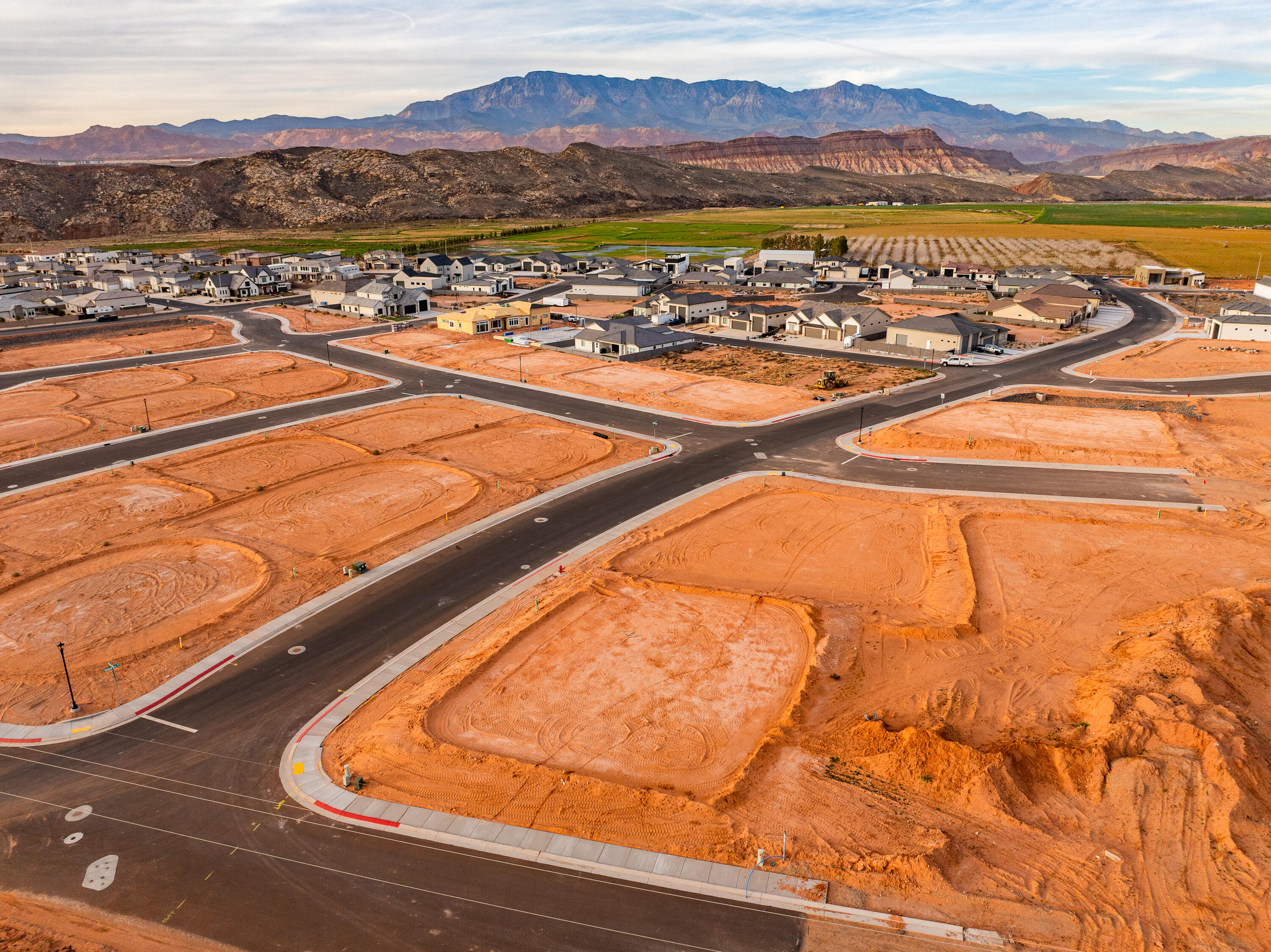 SAND HOLLOW VILLAGE - Land