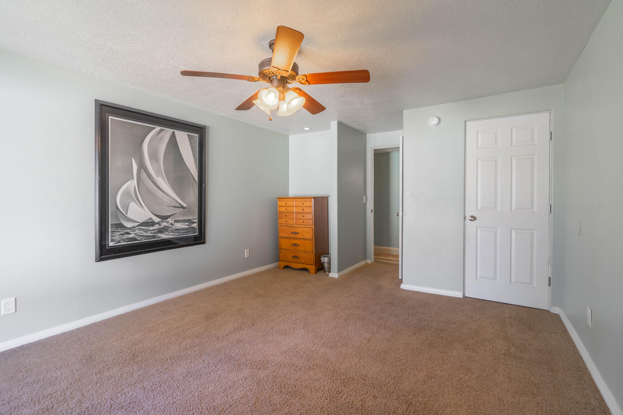 BLOOMINGTON HILLS - Residential