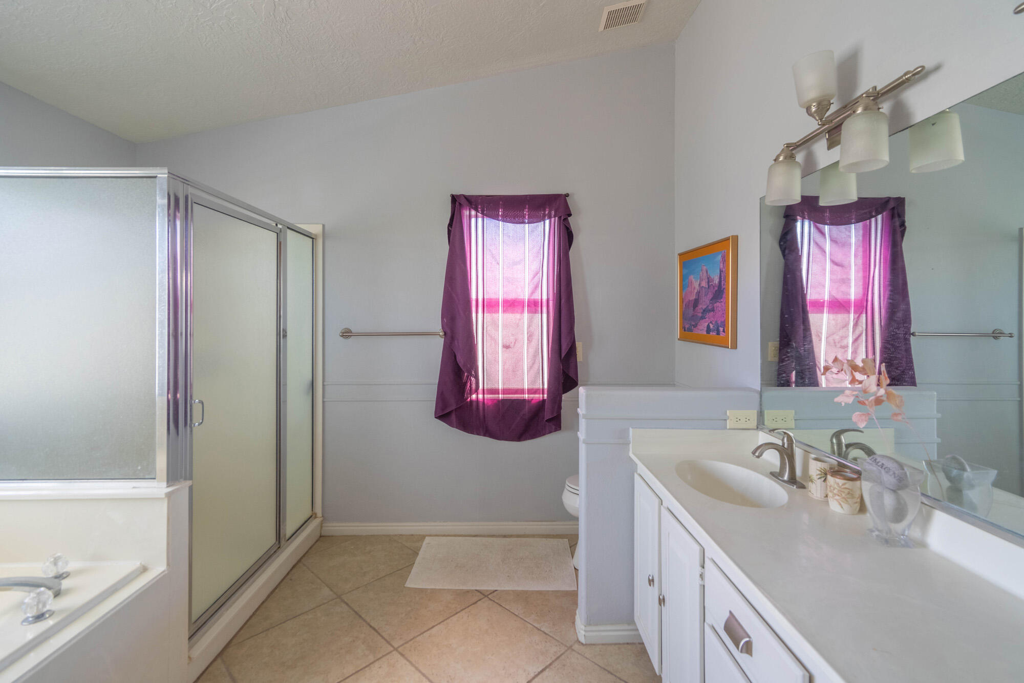 BLOOMINGTON HILLS - Residential