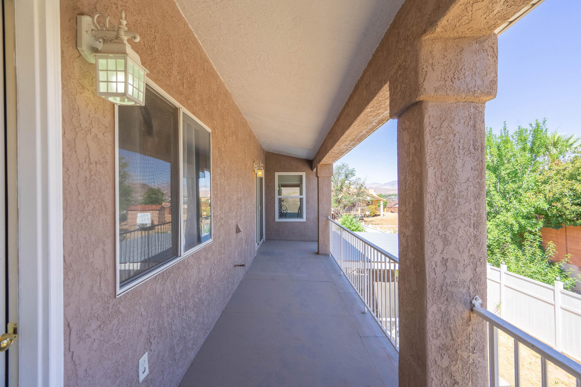 BLOOMINGTON HILLS - Residential