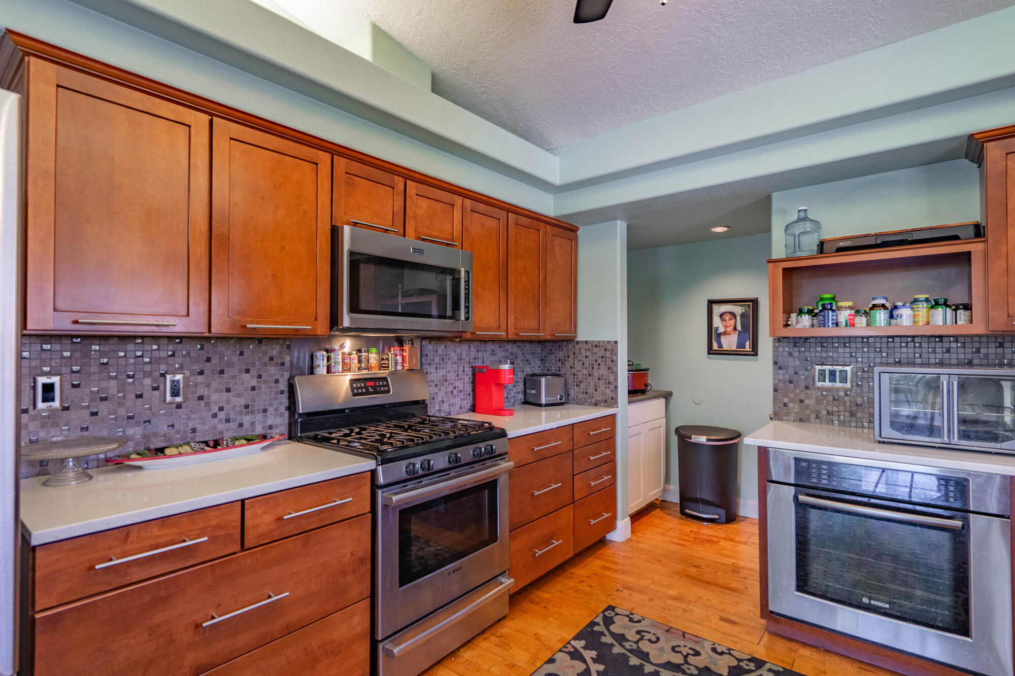 BLOOMINGTON HILLS - Residential