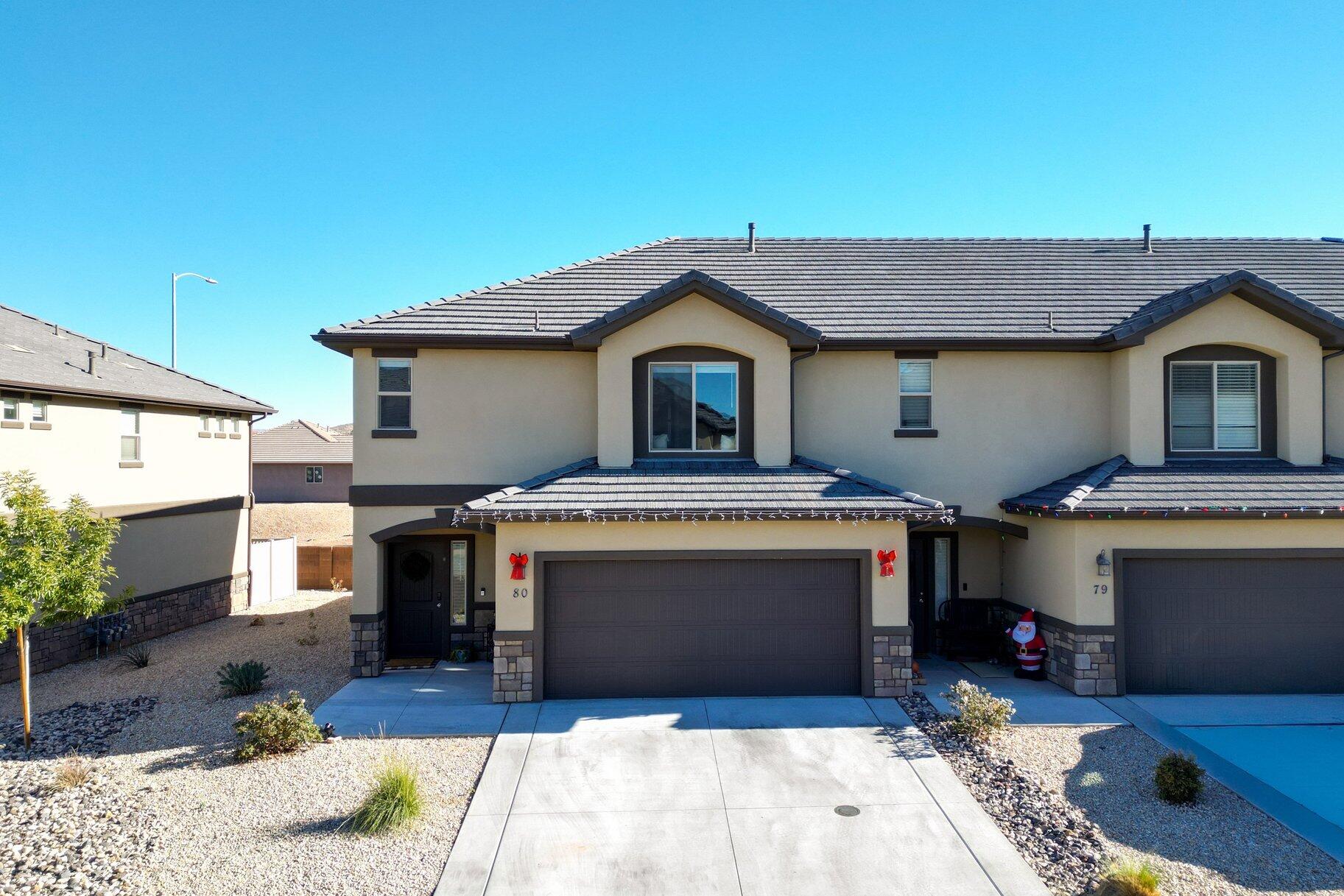 BLACKHAWK TH - Residential
