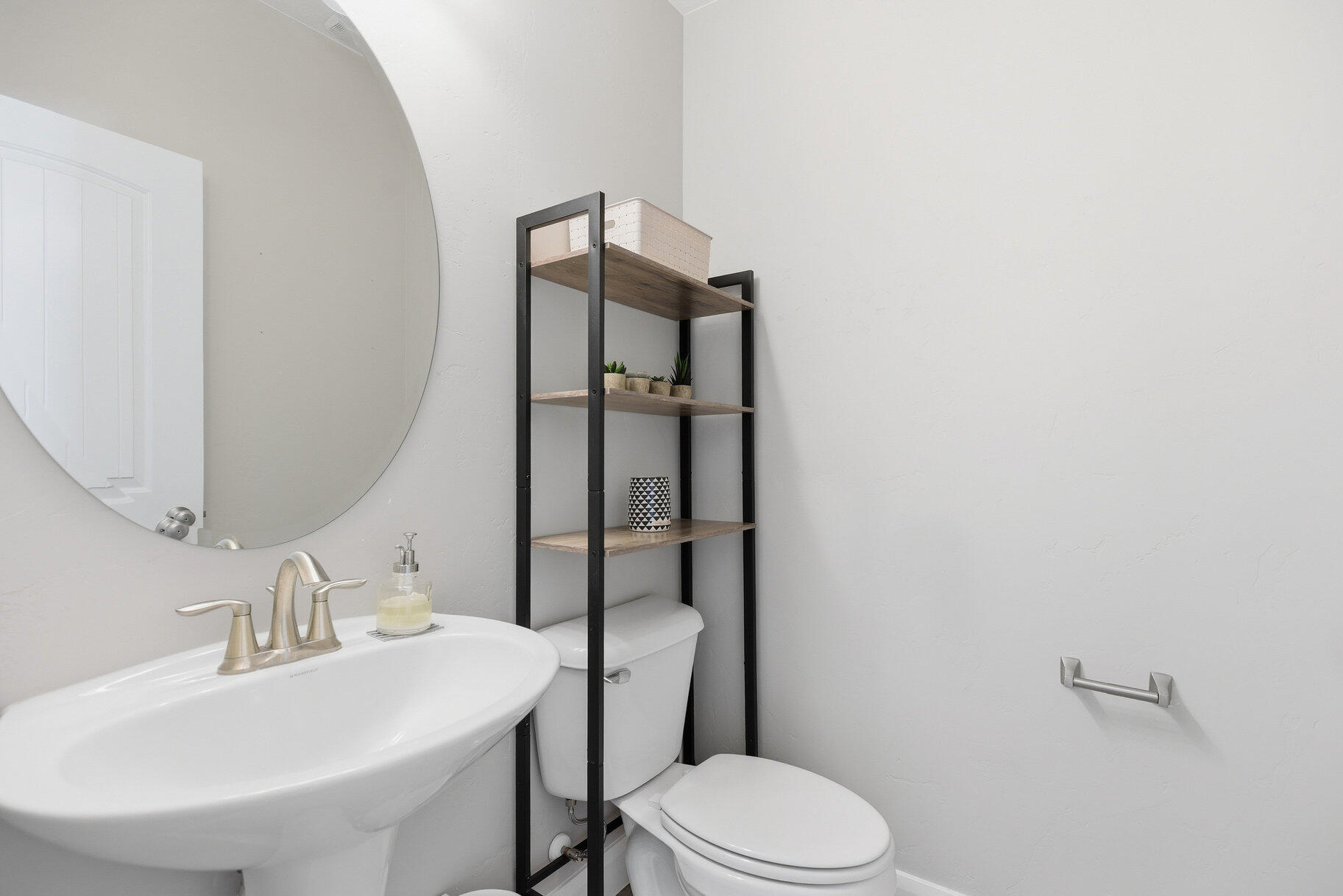 BLACKHAWK TH - Residential