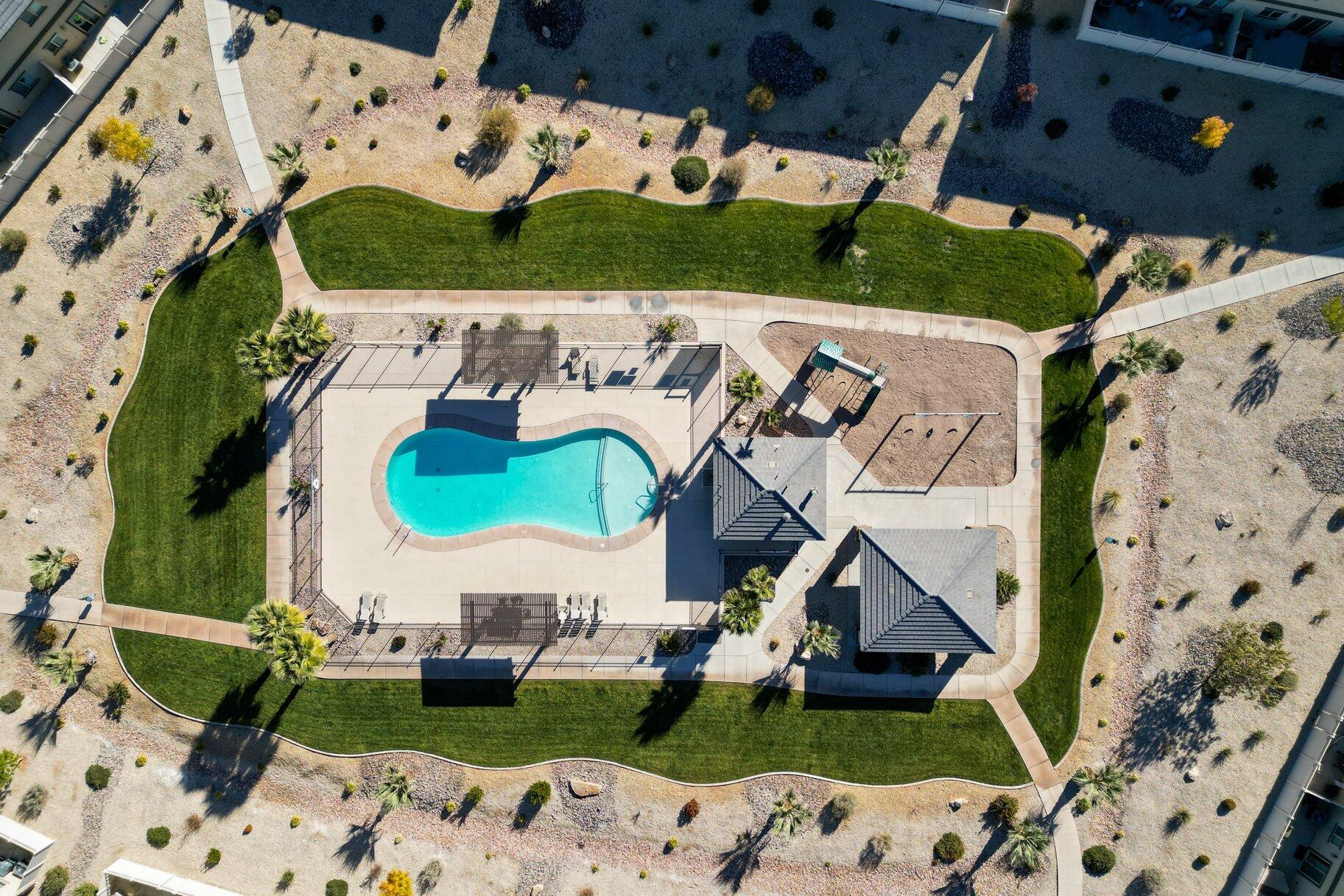 BLACKHAWK TH - Residential