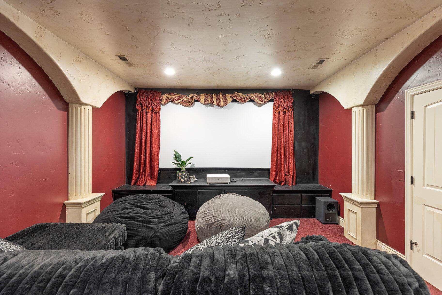 TENAYA SANDS - Residential