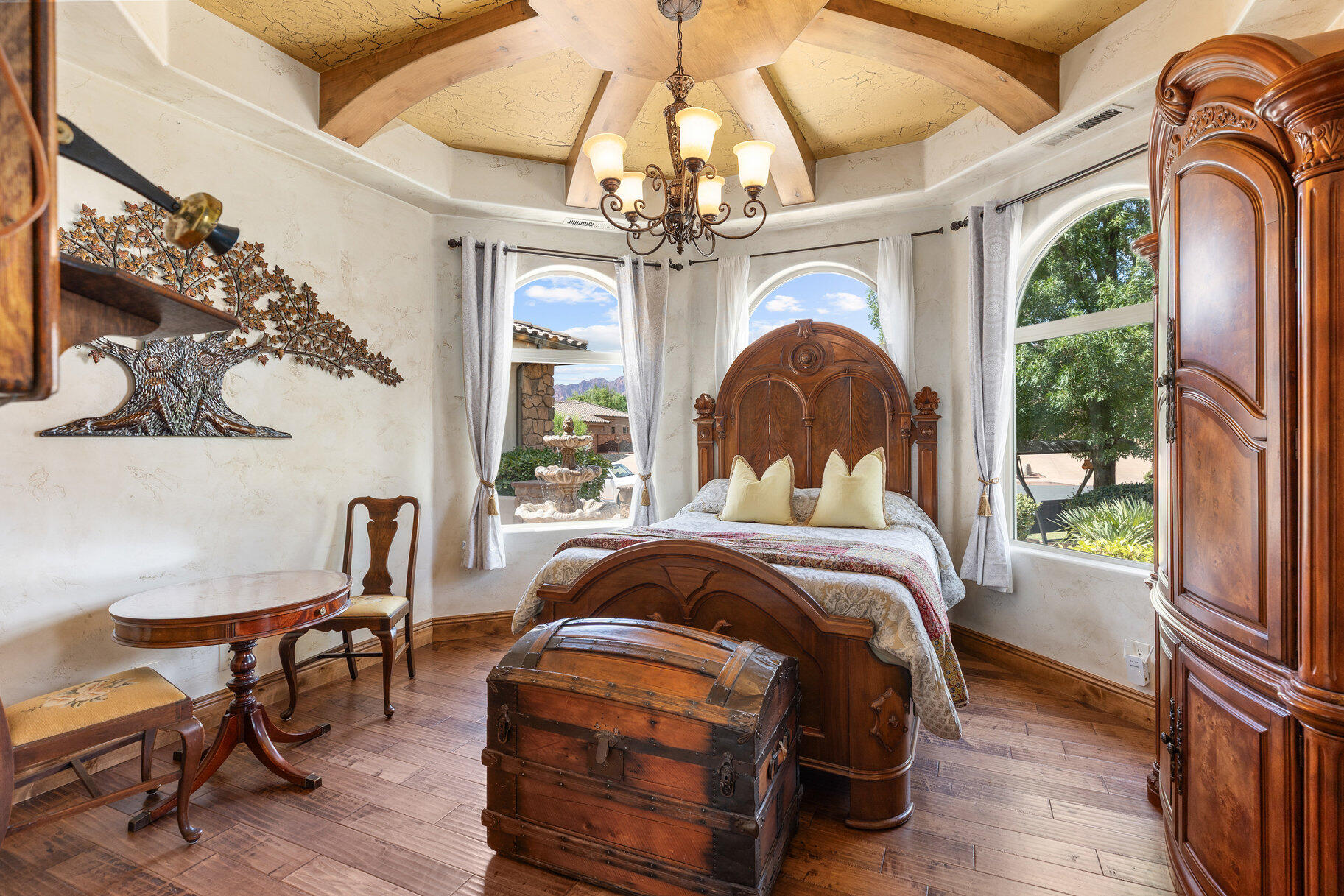 TENAYA SANDS - Residential