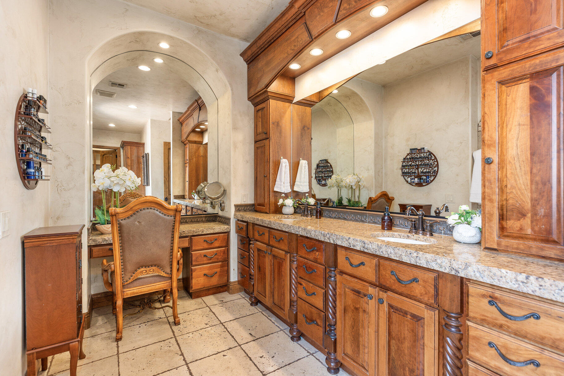 TENAYA SANDS - Residential