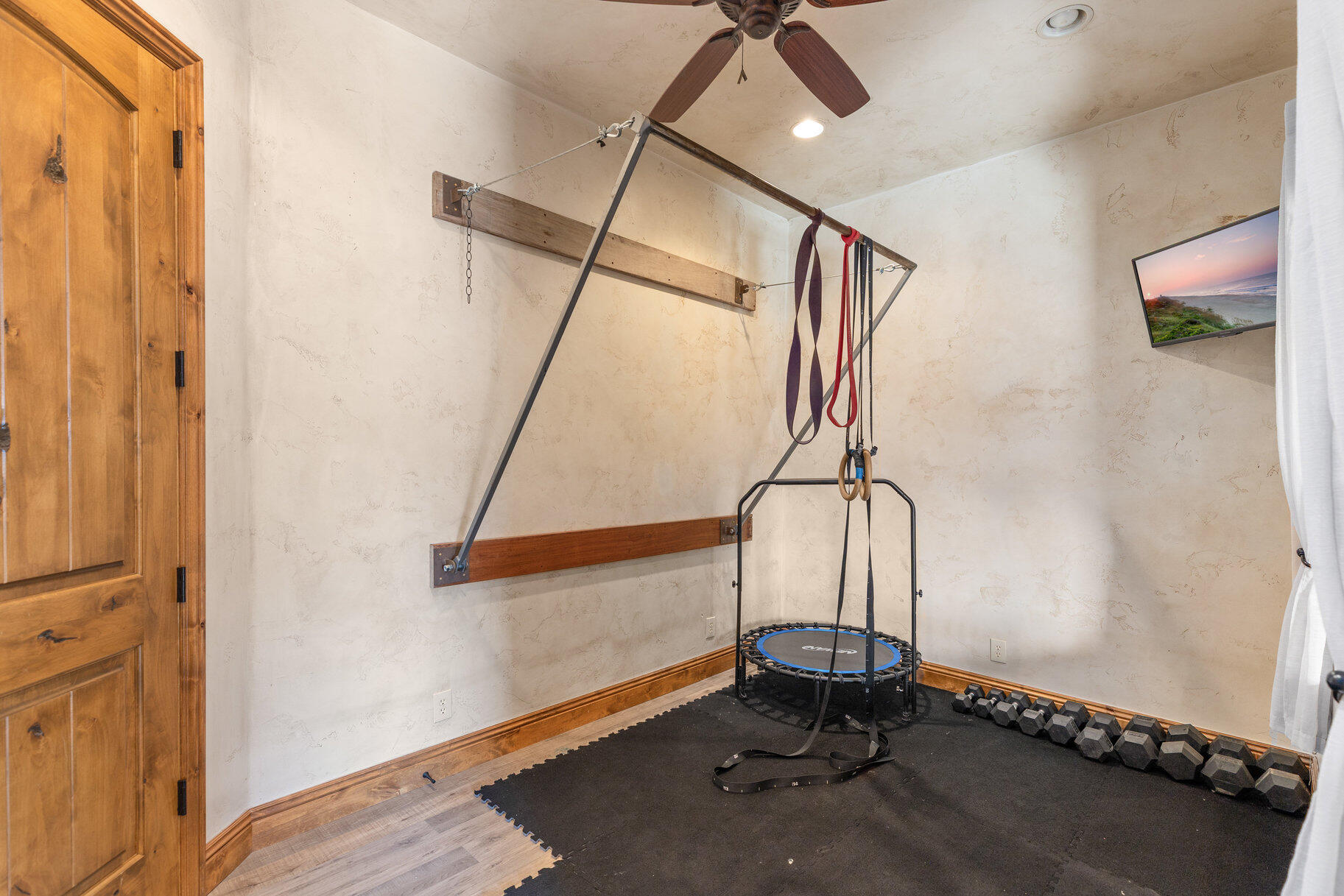 TENAYA SANDS - Residential