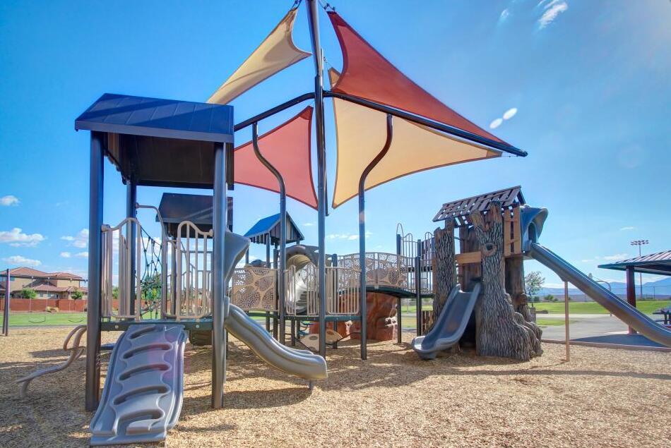 PARADISE VILLAGE AT ZION - Residential