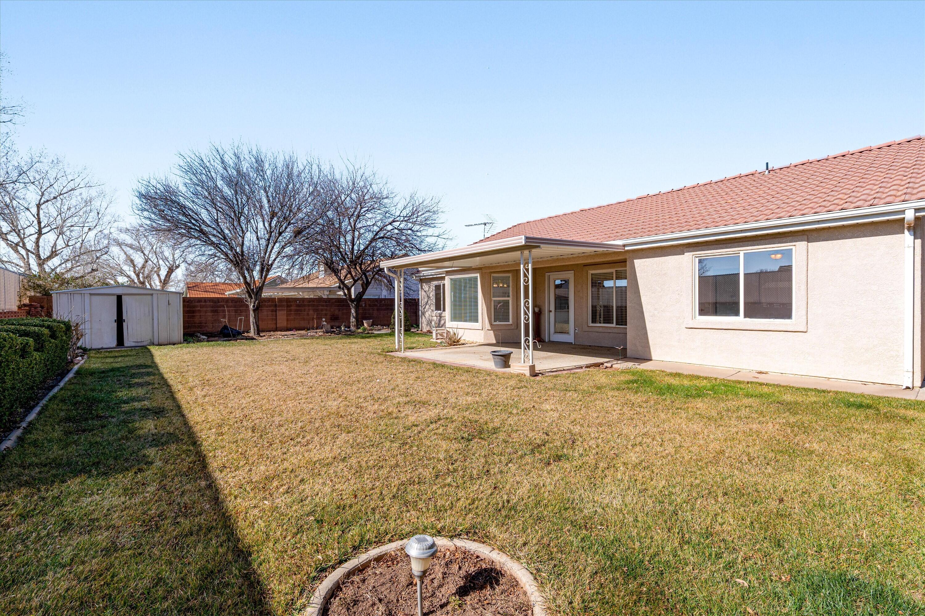 PECAN MEADOWS - Residential