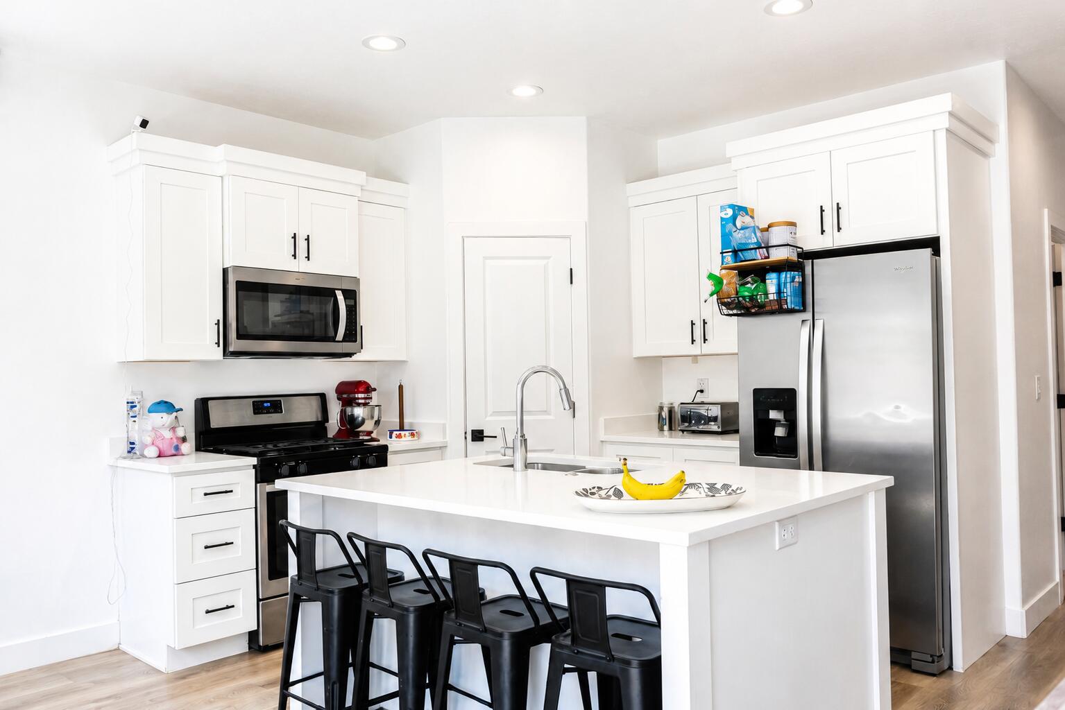 SPANISH TOWNHOMES - Residential