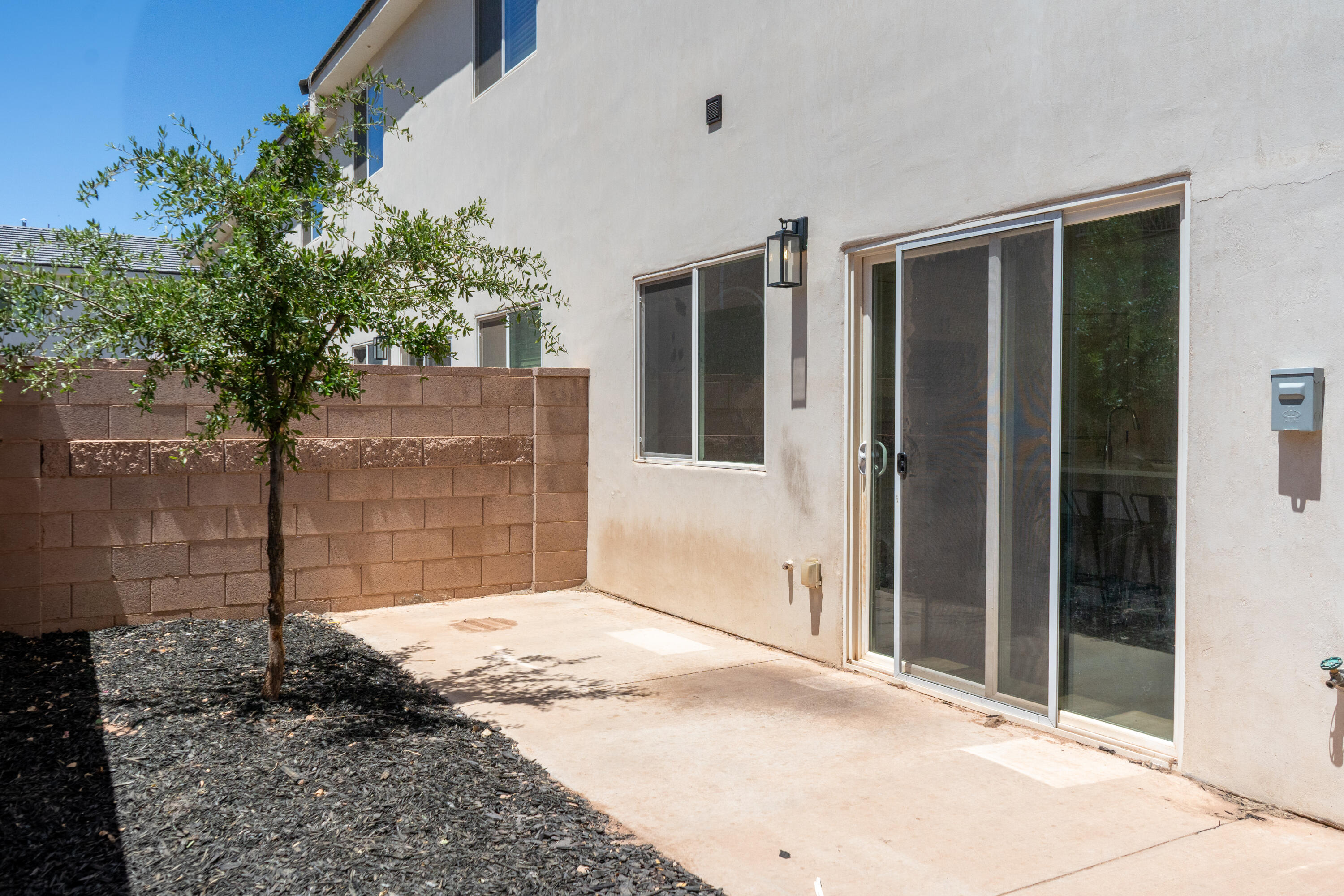SPANISH TOWNHOMES - Residential