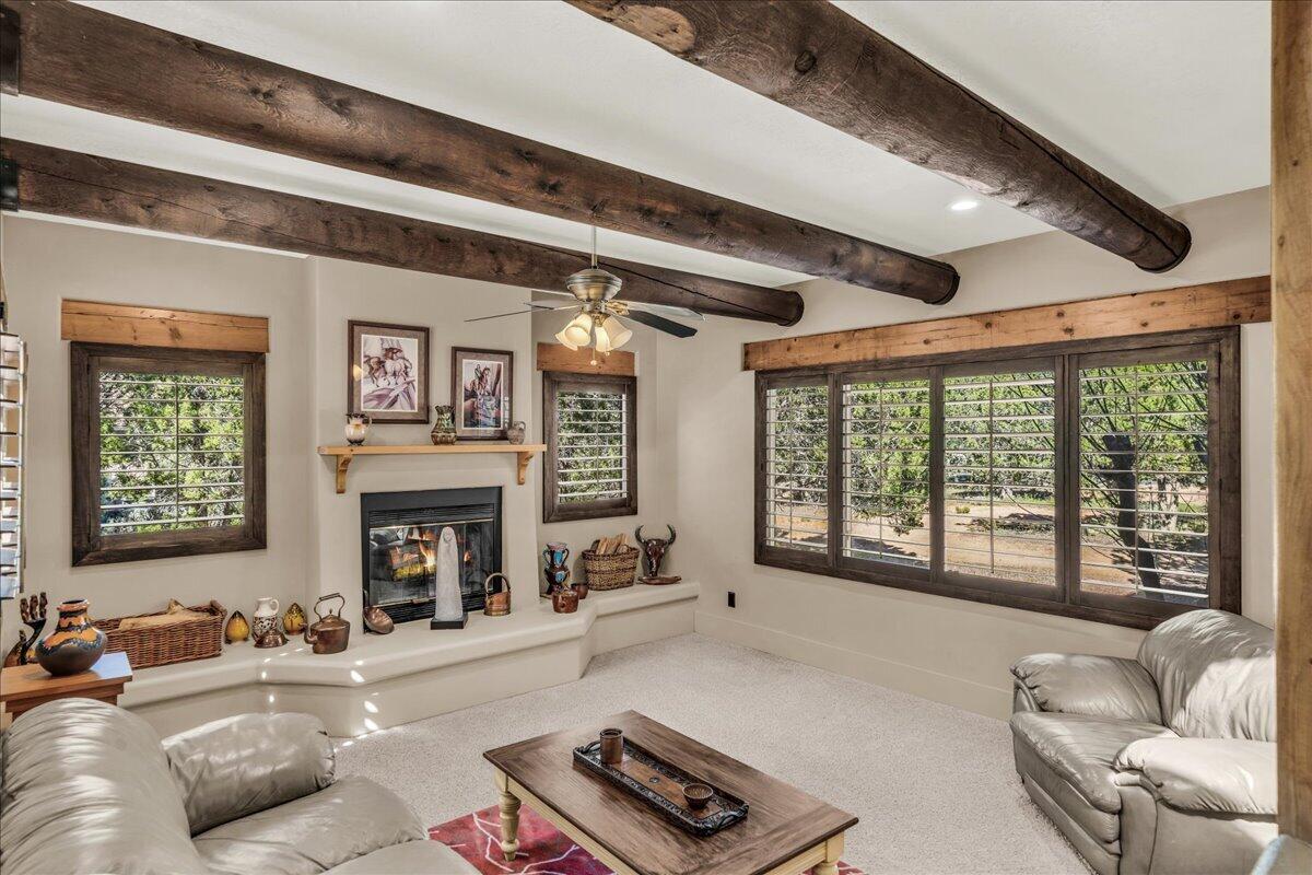 PINION HILLS - Residential