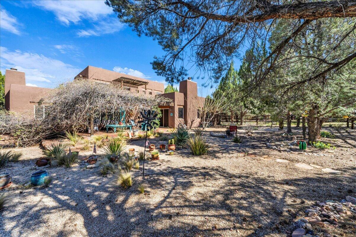 PINION HILLS - Residential