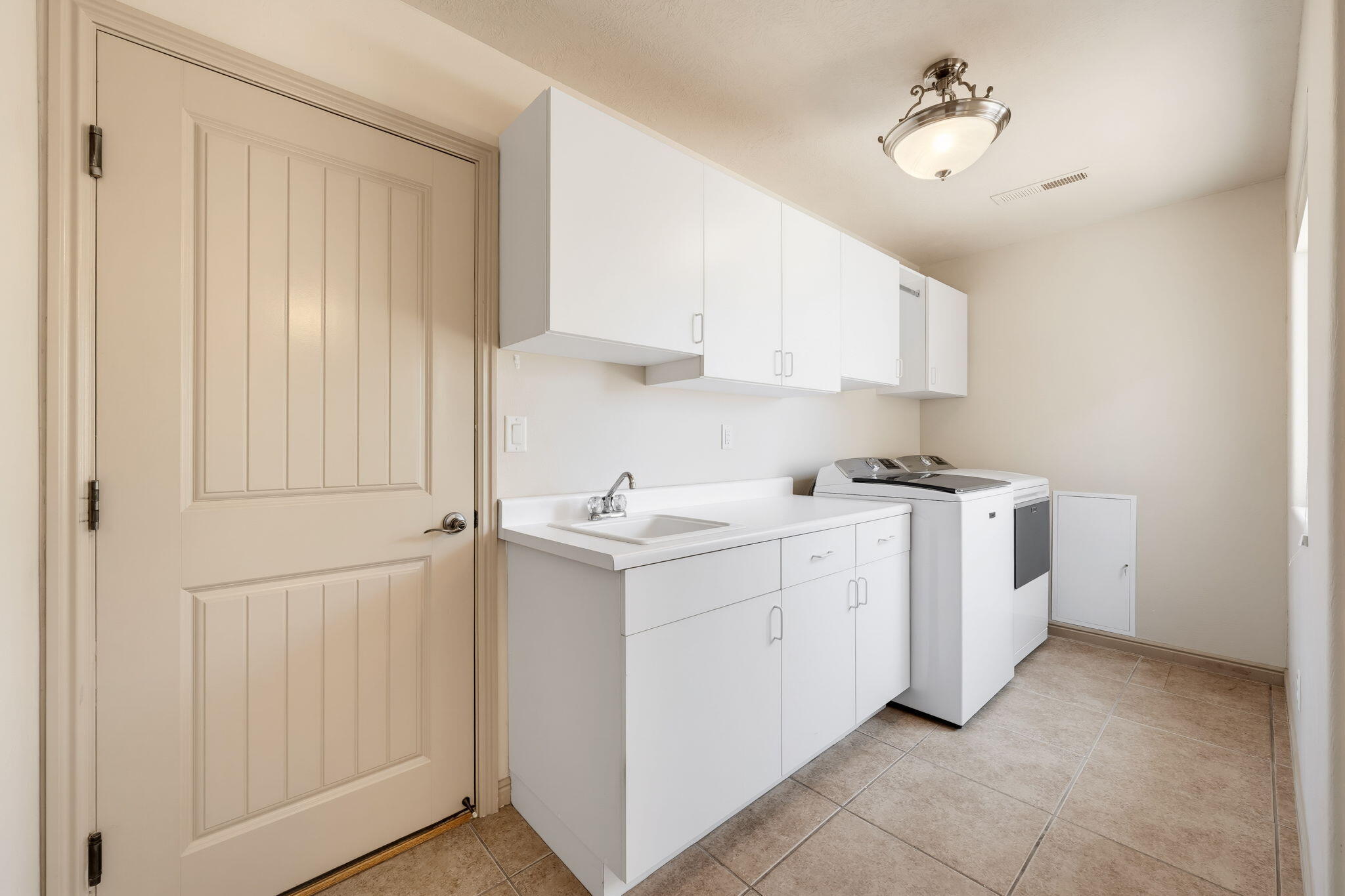 SKY RIDGE - Residential