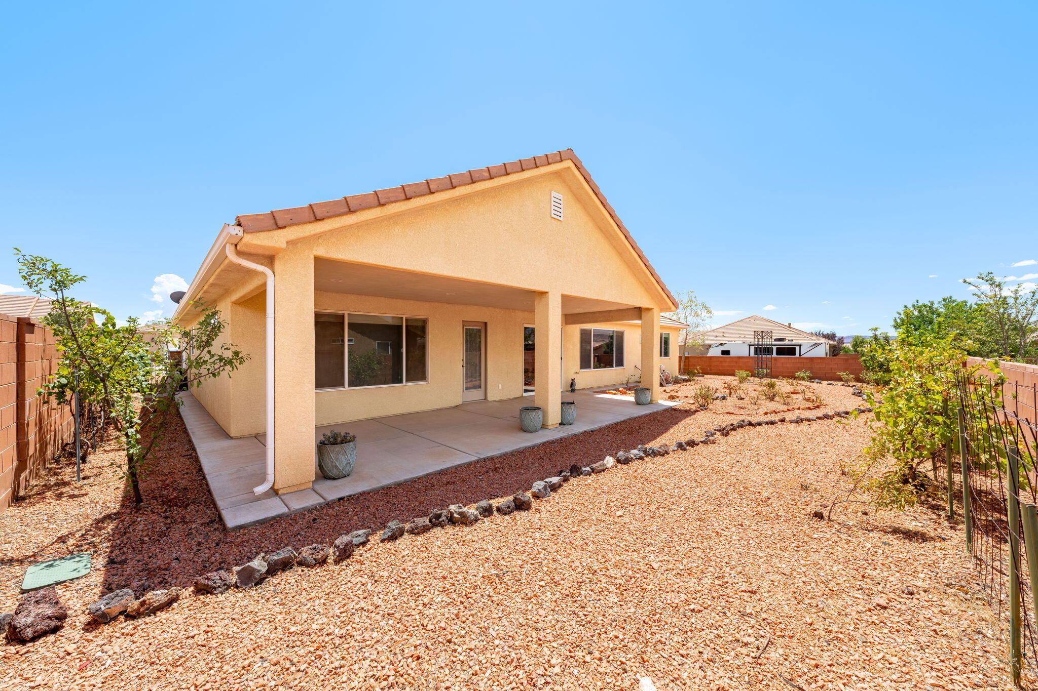 SKY RIDGE - Residential
