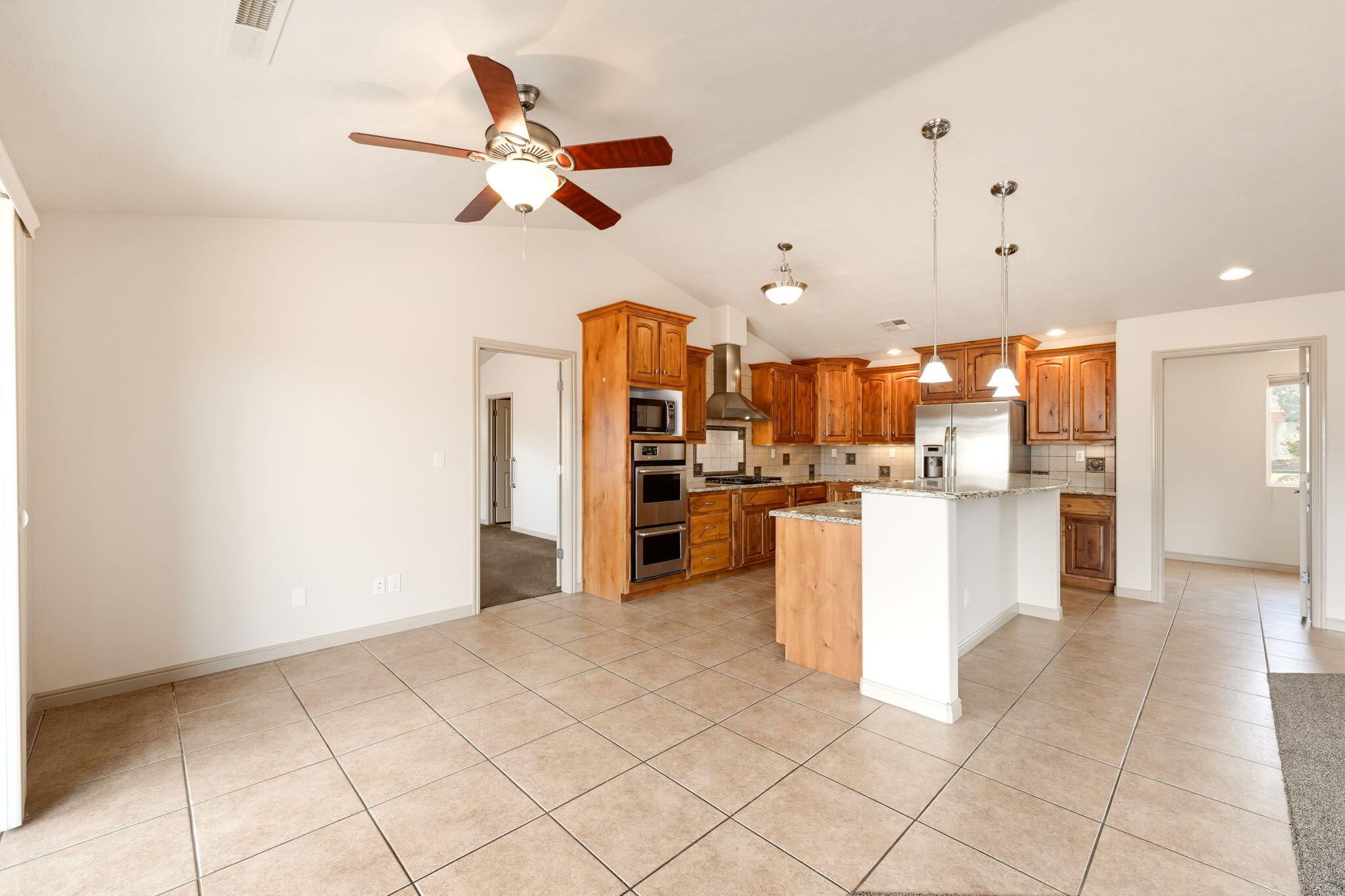 SKY RIDGE - Residential