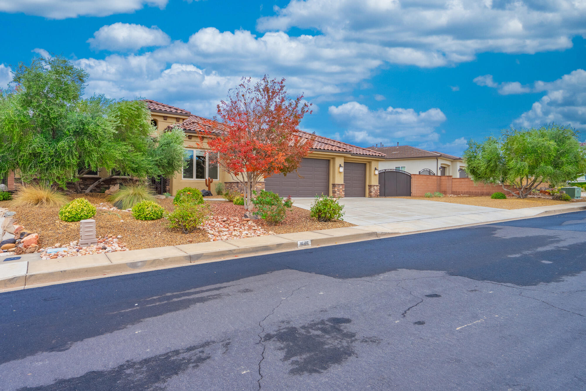FOREMASTER RIDGE - Residential