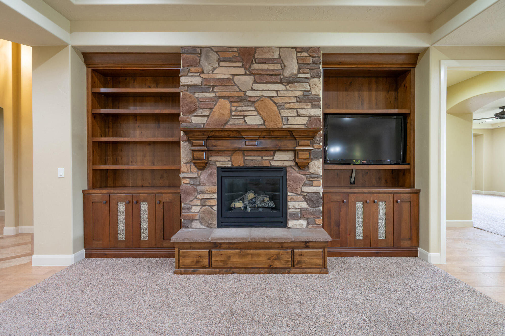 FOREMASTER RIDGE - Residential