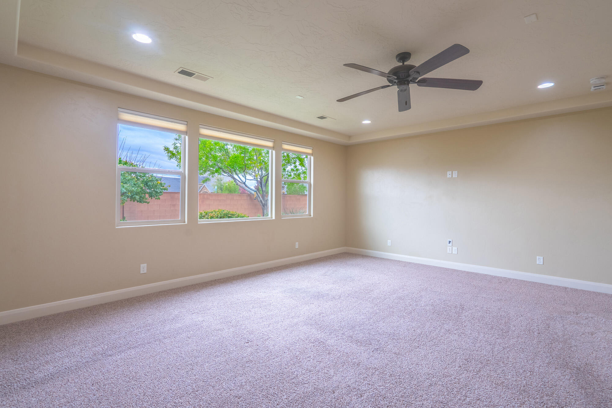FOREMASTER RIDGE - Residential