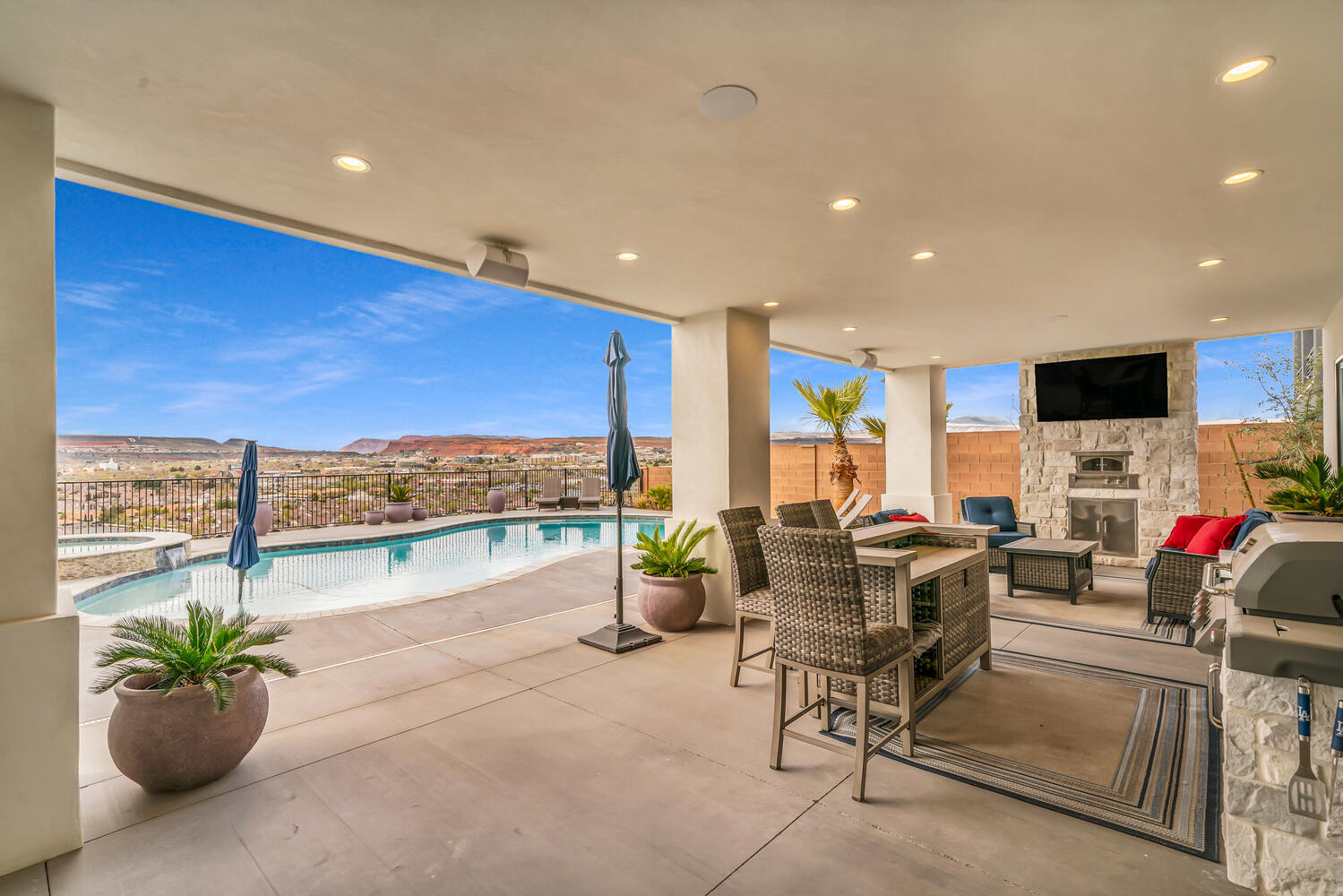 SOUTH RIM AT FOREMASTER RIDGE - Residential