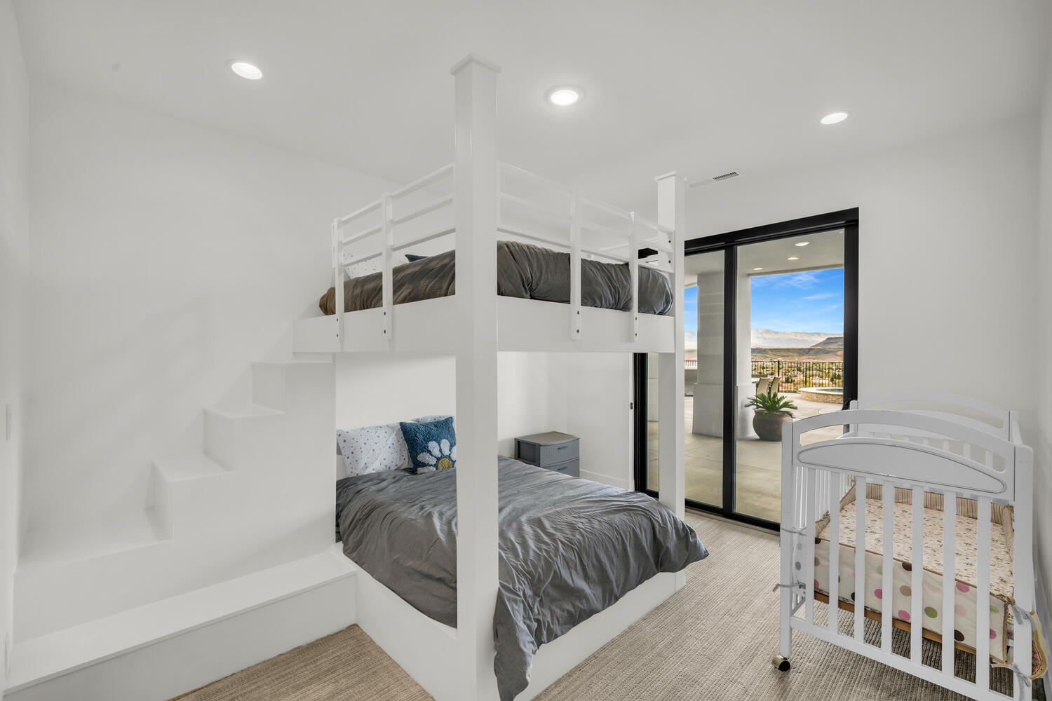 SOUTH RIM AT FOREMASTER RIDGE - Residential