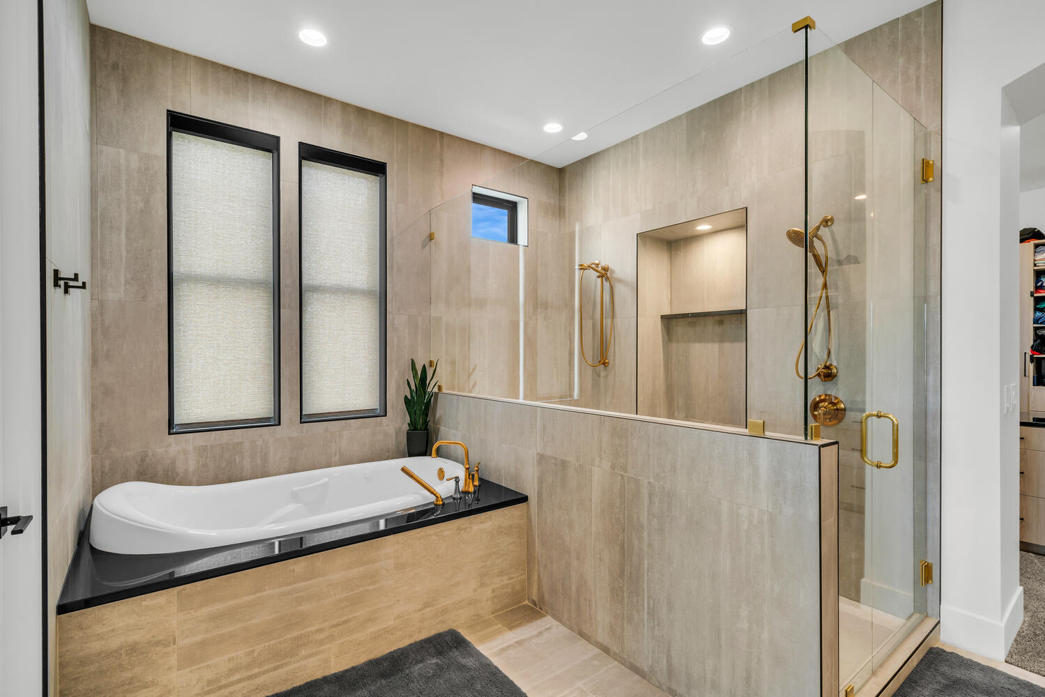 SOUTH RIM AT FOREMASTER RIDGE - Residential
