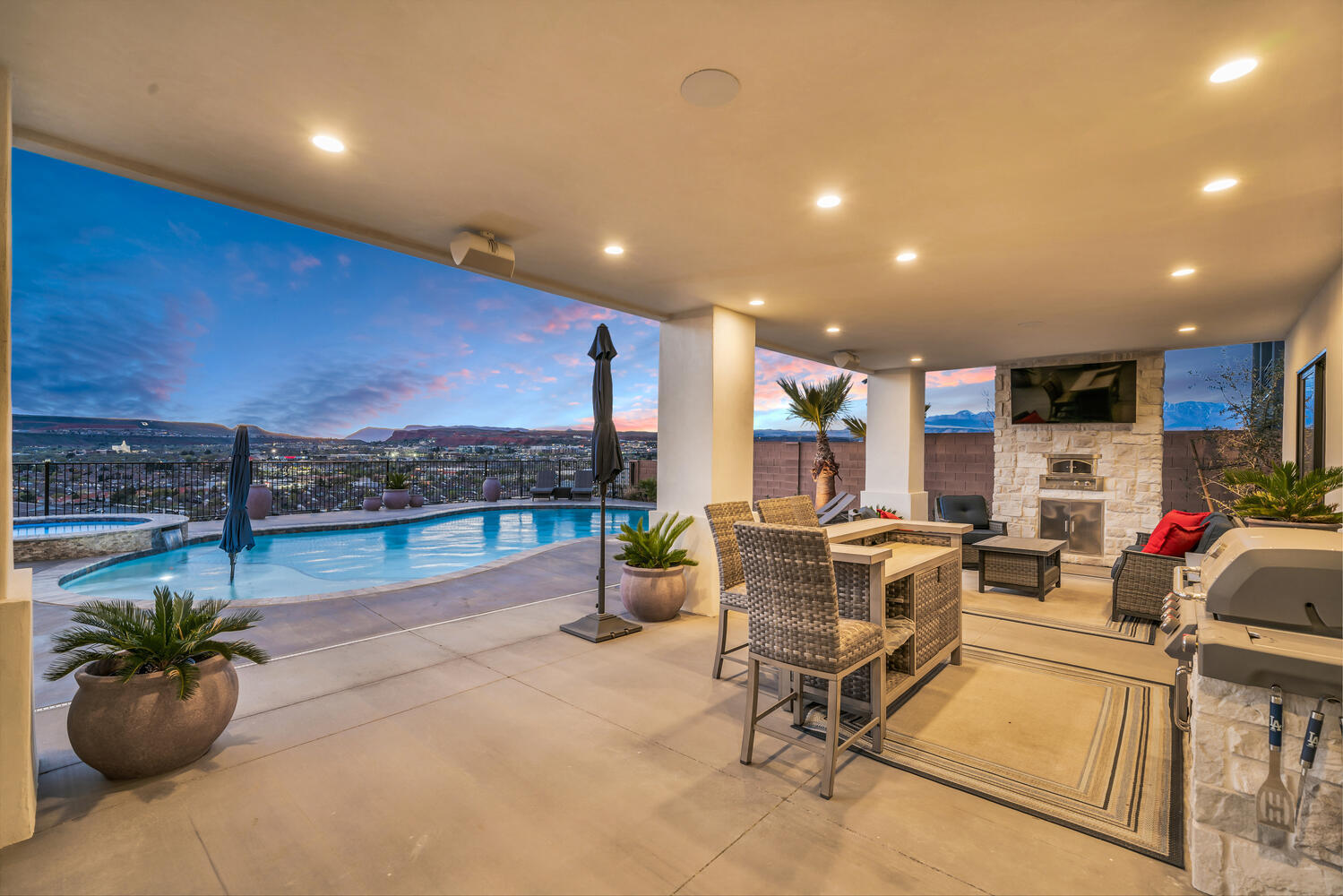 SOUTH RIM AT FOREMASTER RIDGE - Residential