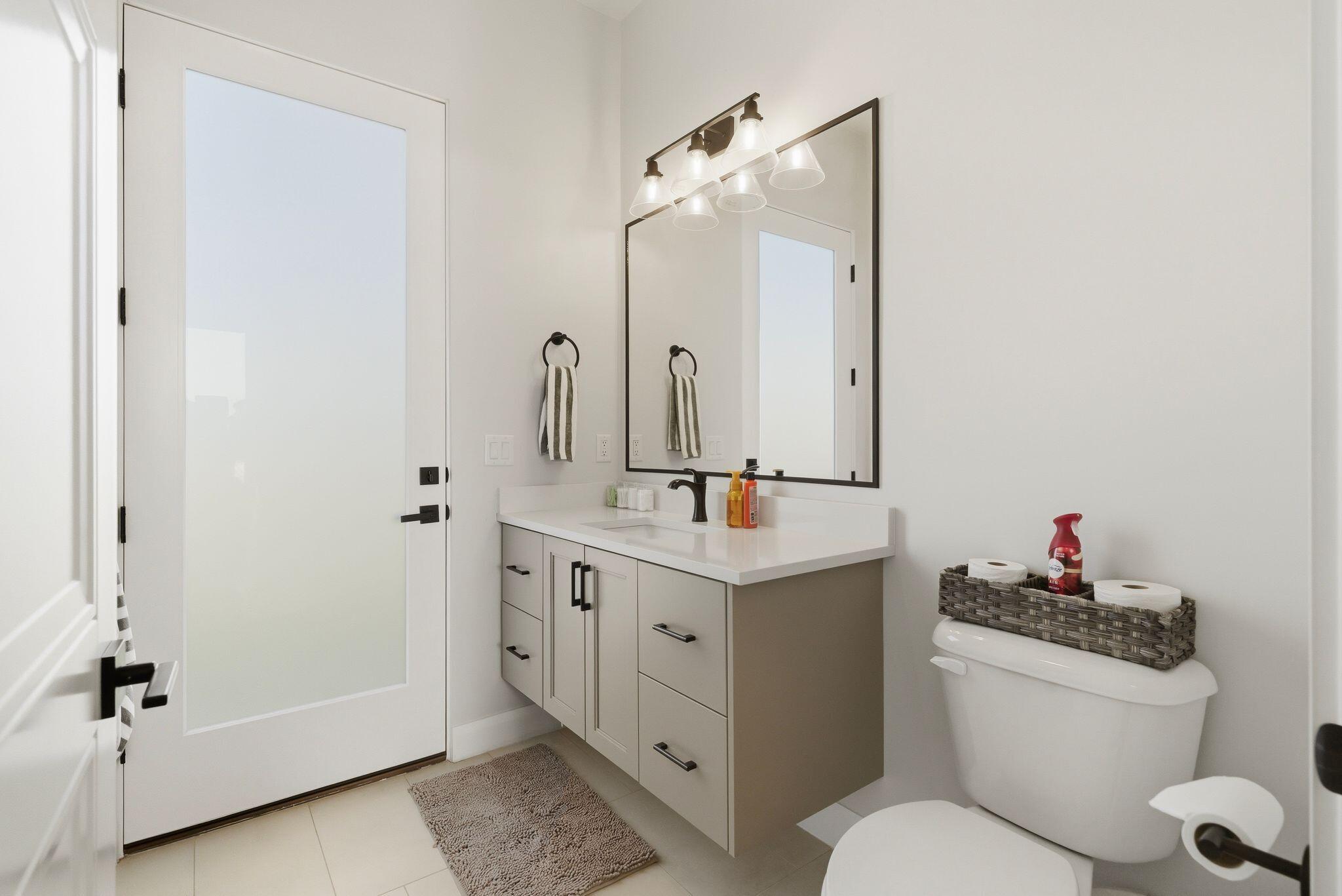 IRON HORSE - Residential