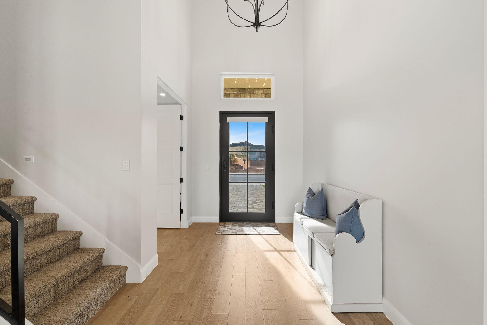 IRON HORSE - Residential