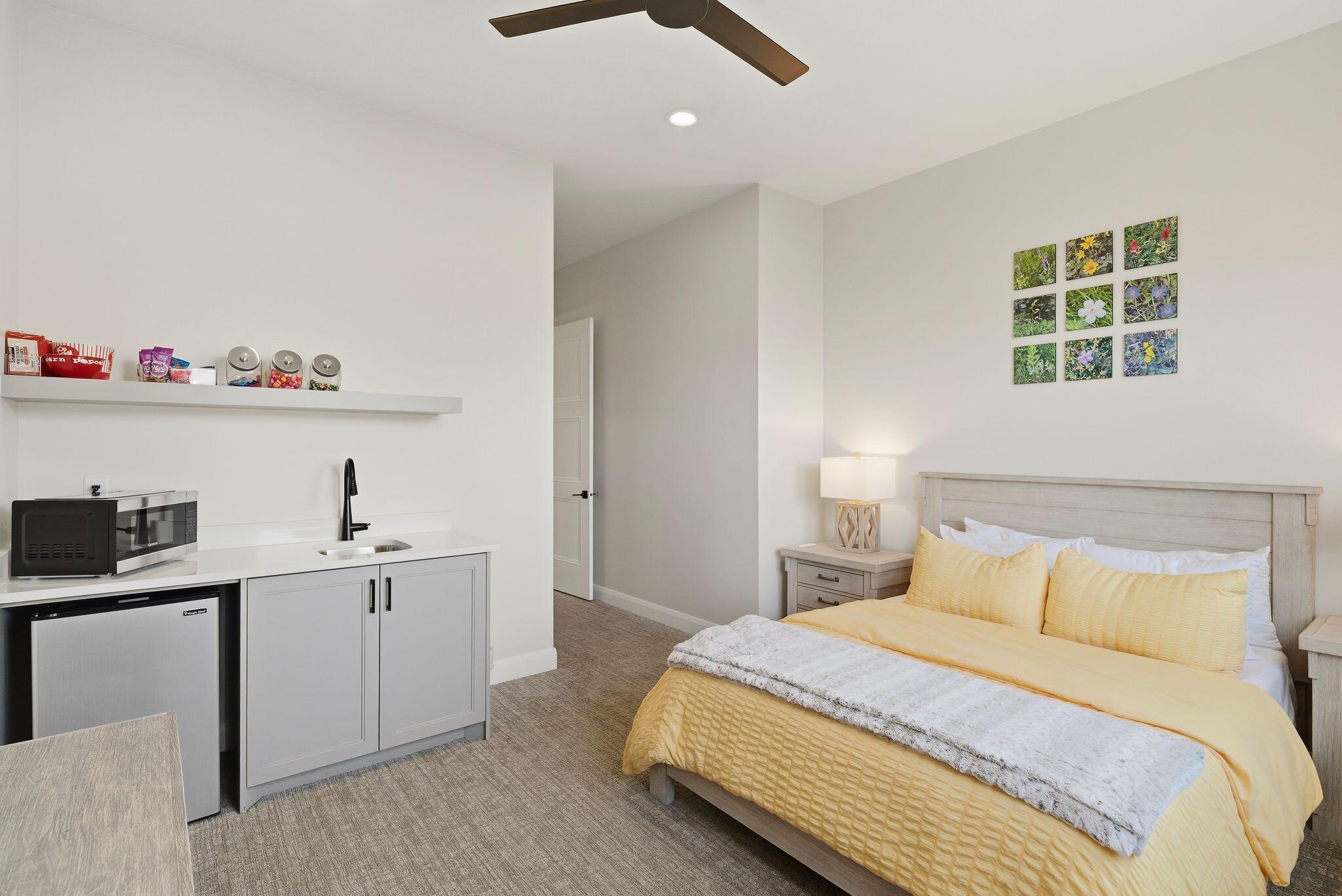 IRON HORSE - Residential