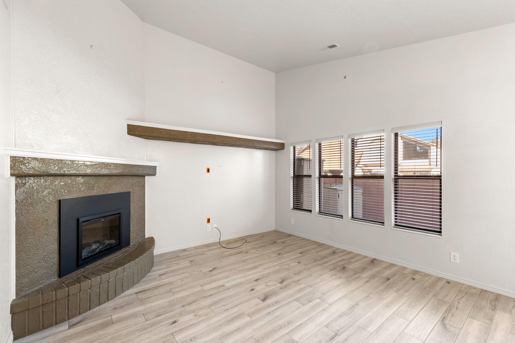 MESAS - Residential