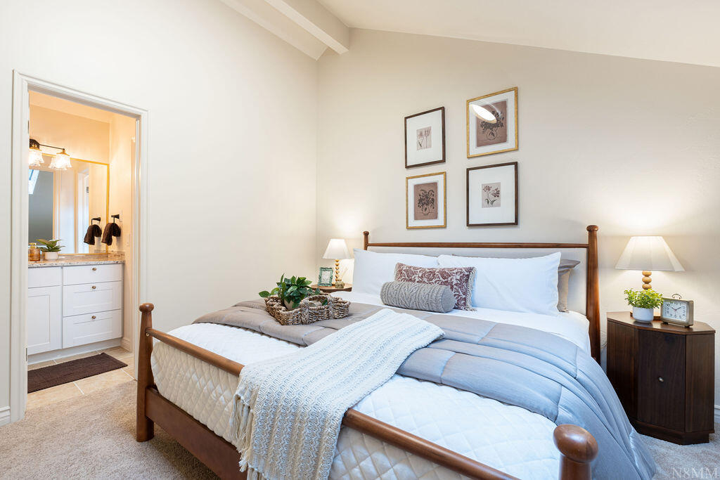 WILLOW RUN RESORT CONDOS - Residential