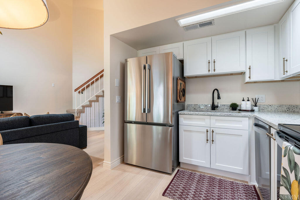 WILLOW RUN RESORT CONDOS - Residential