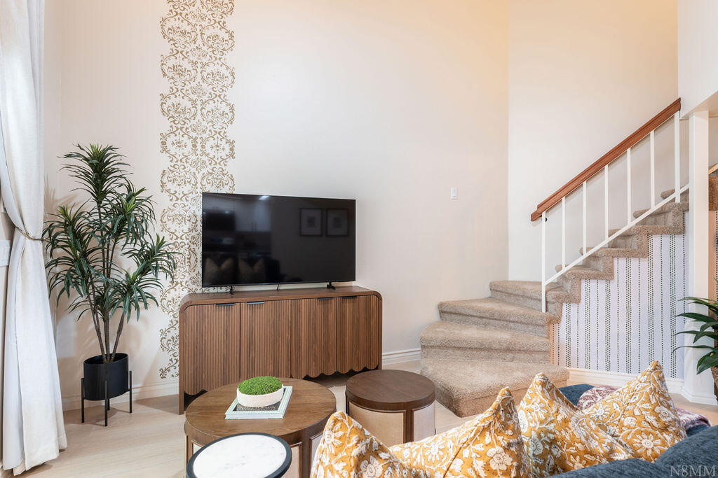 WILLOW RUN RESORT CONDOS - Residential