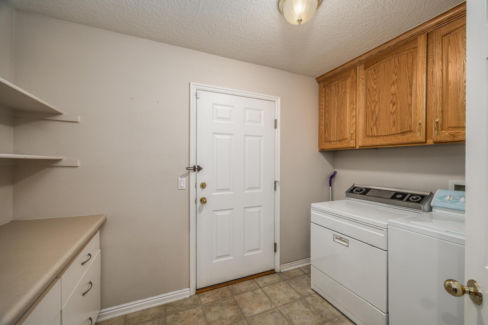 SILVERCREEK TOWNHOMES - Residential
