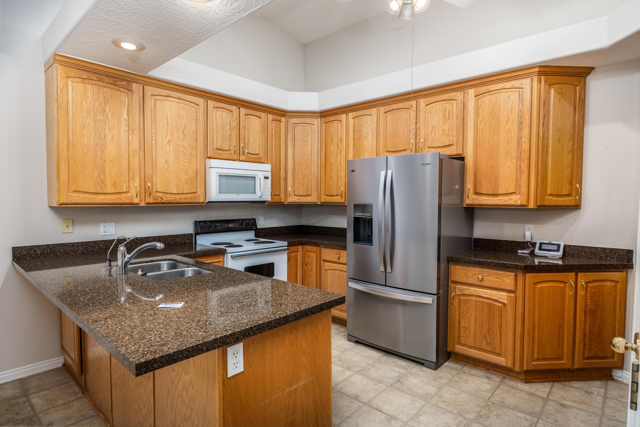 SILVERCREEK TOWNHOMES - Residential