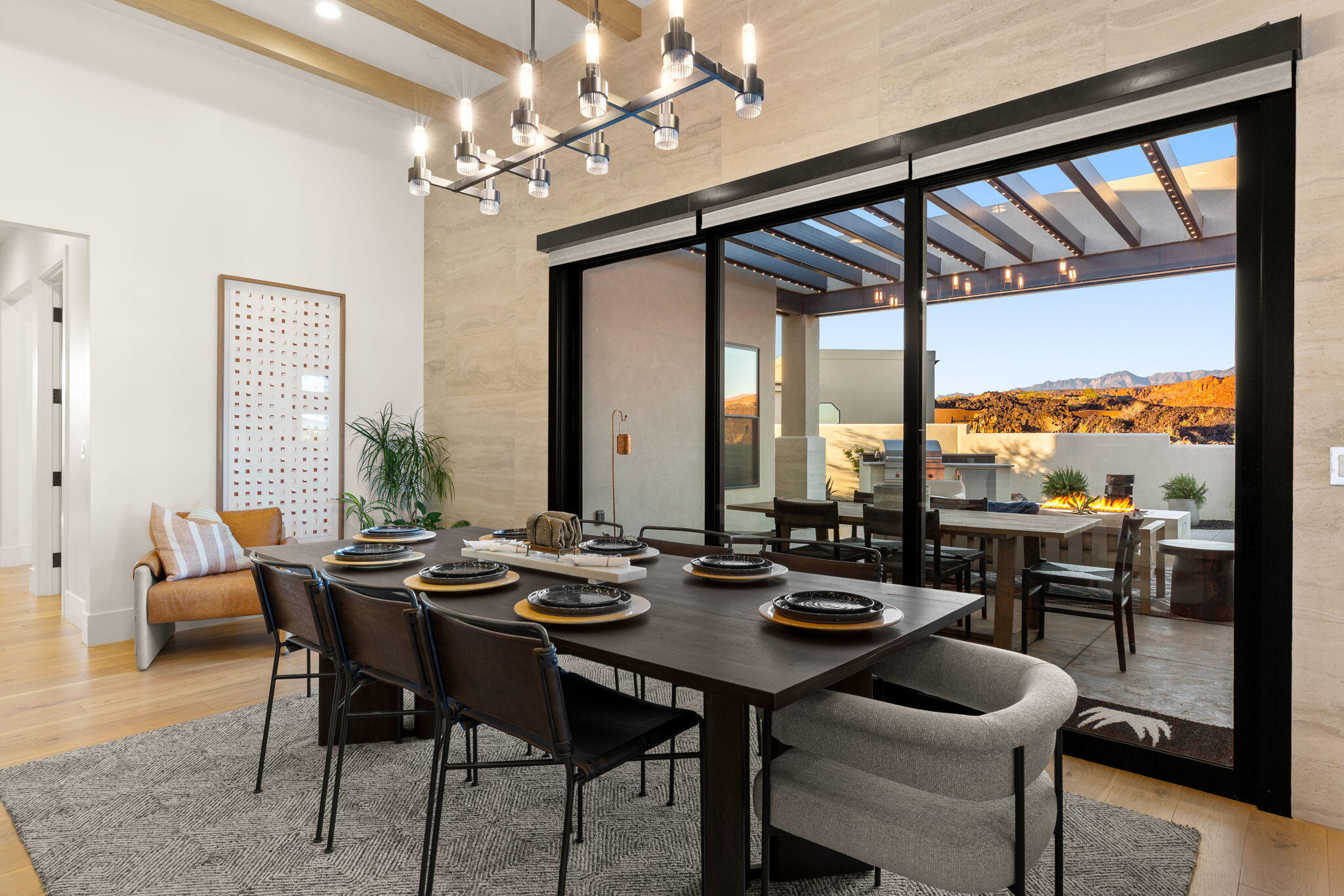POINT AT SNOW CANYON - Residential
