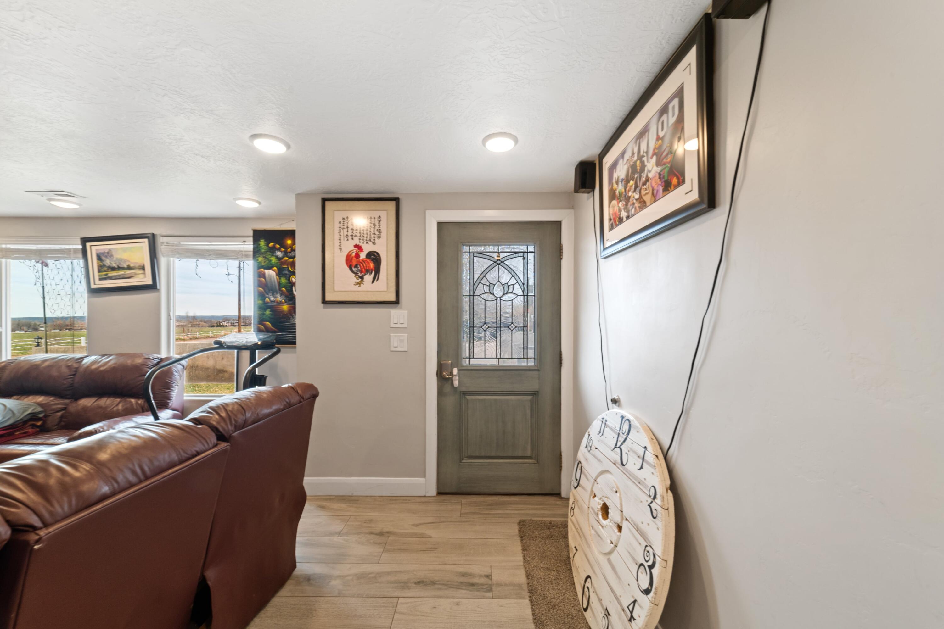 SHORT CREEK - Residential