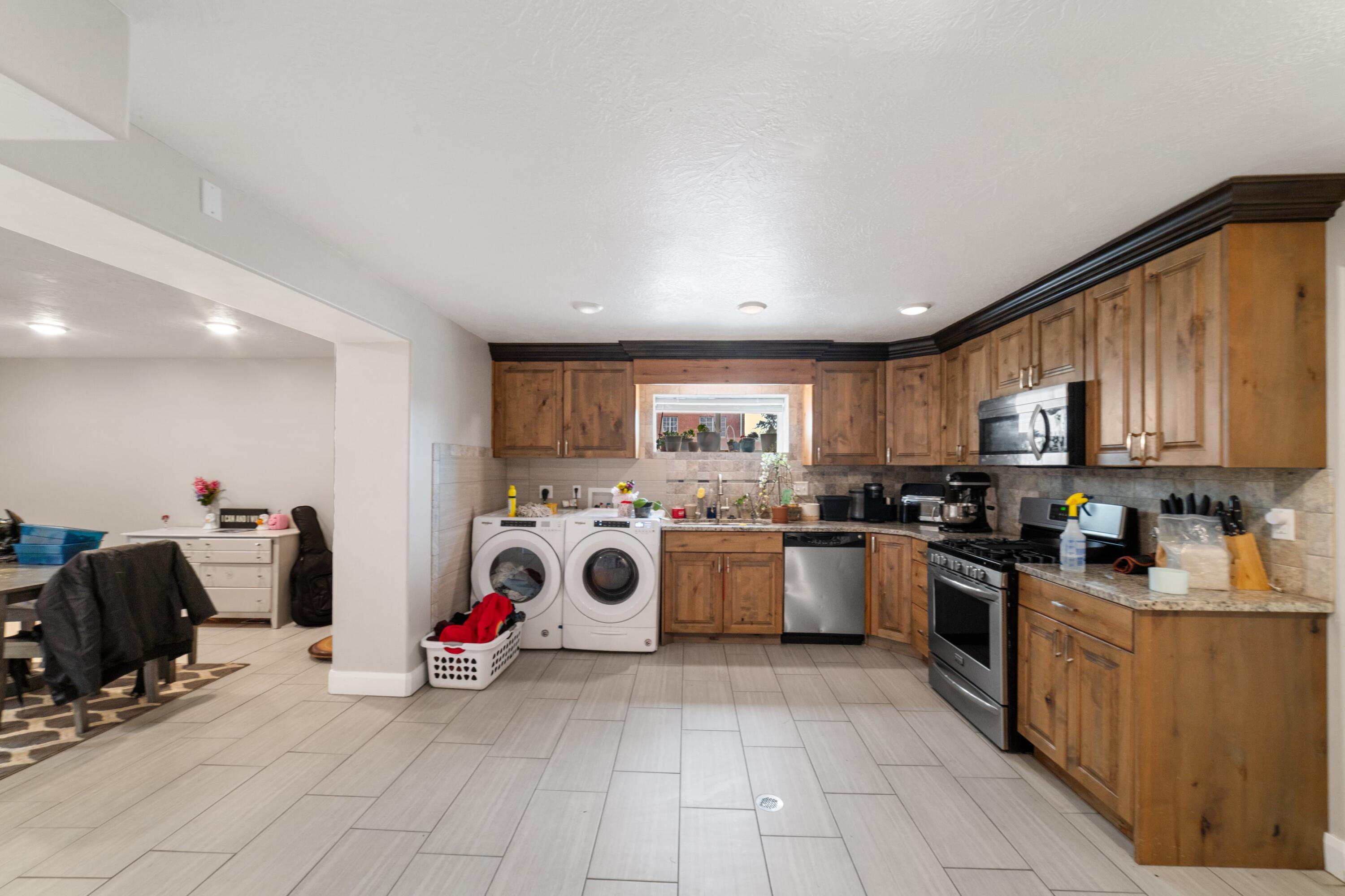 SHORT CREEK - Residential
