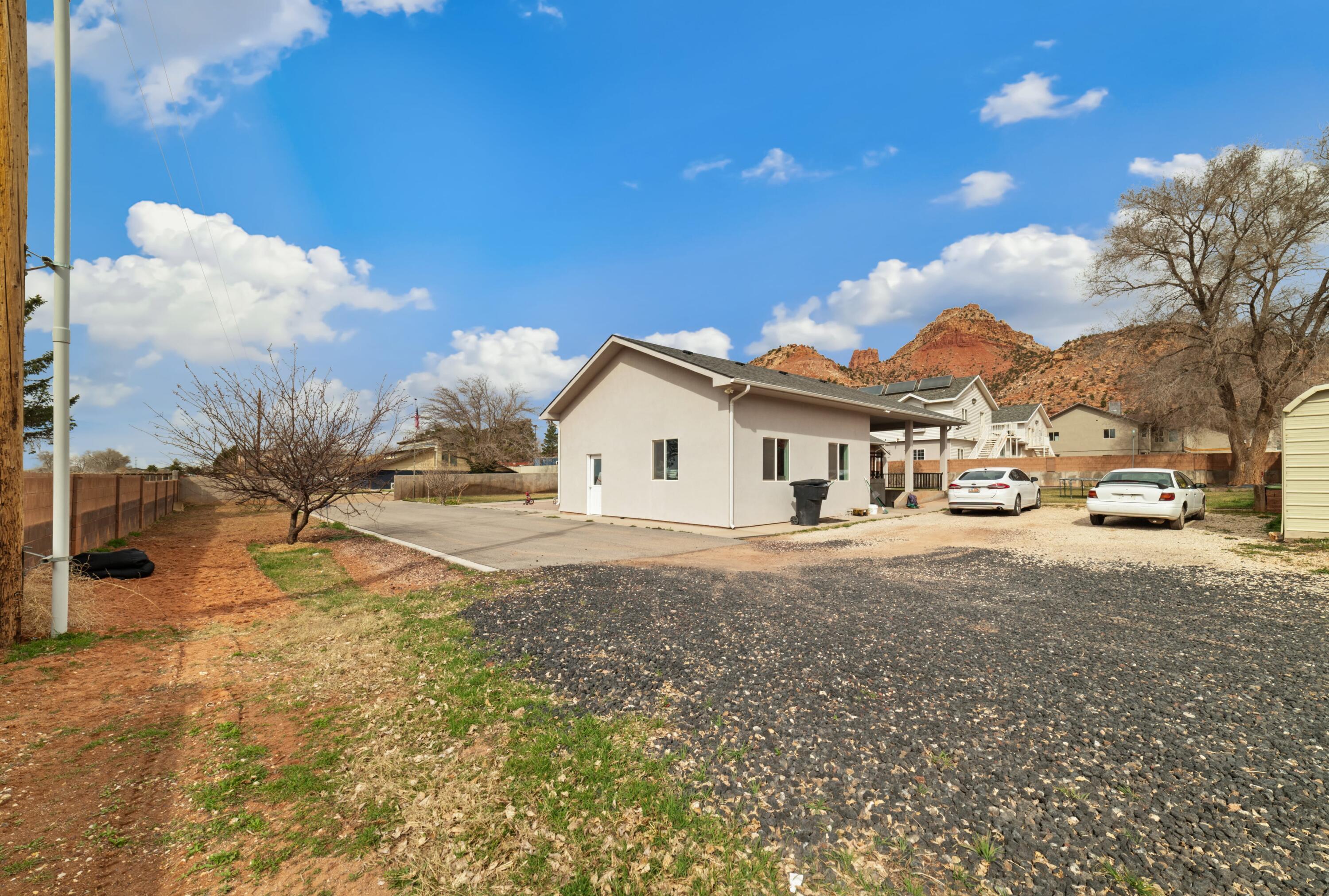 SHORT CREEK - Residential