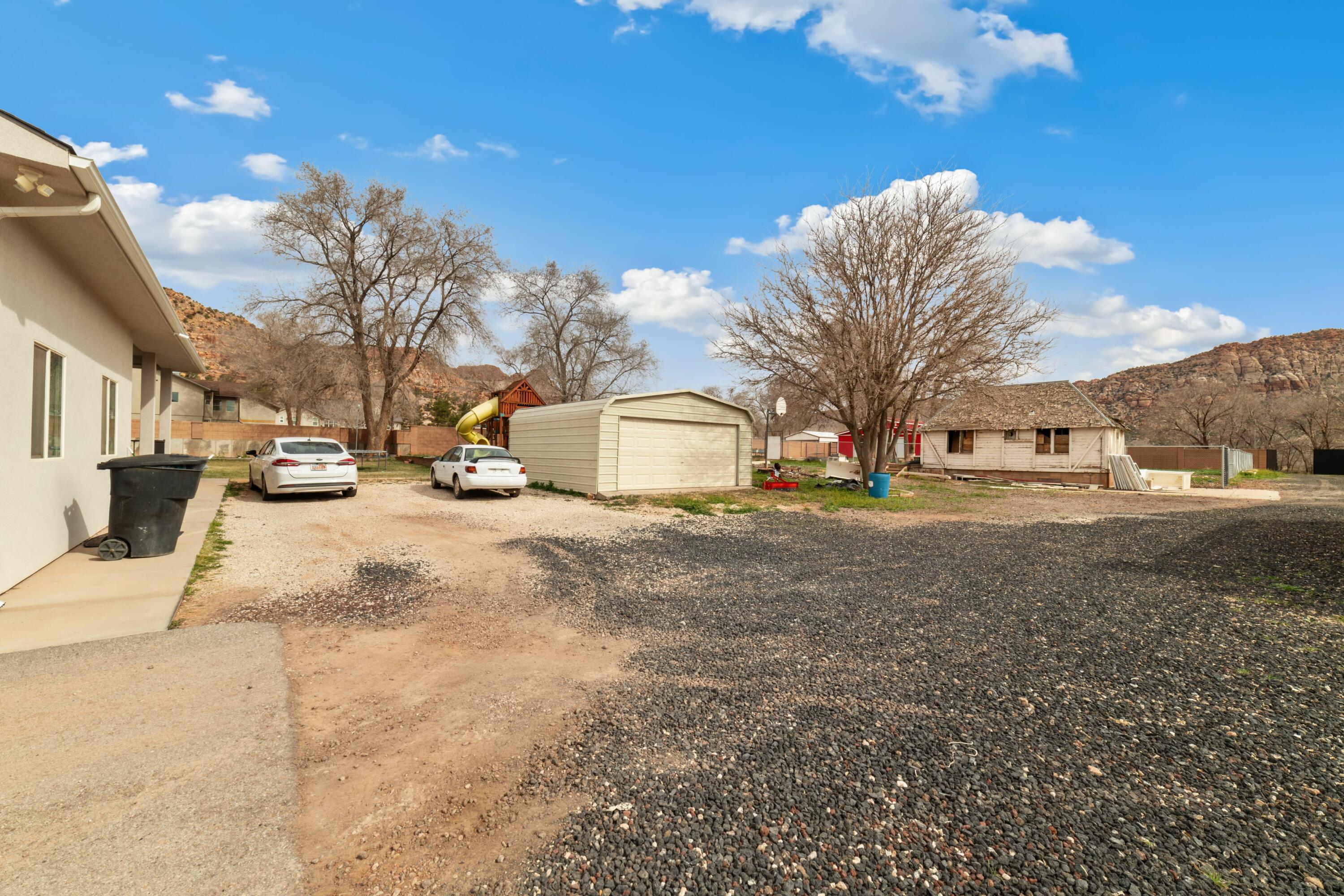 SHORT CREEK - Residential