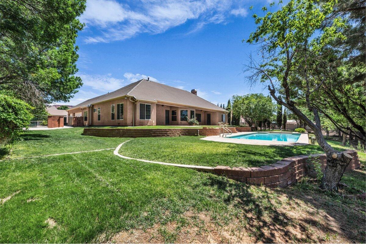 MAJESTIC VIEW - Residential