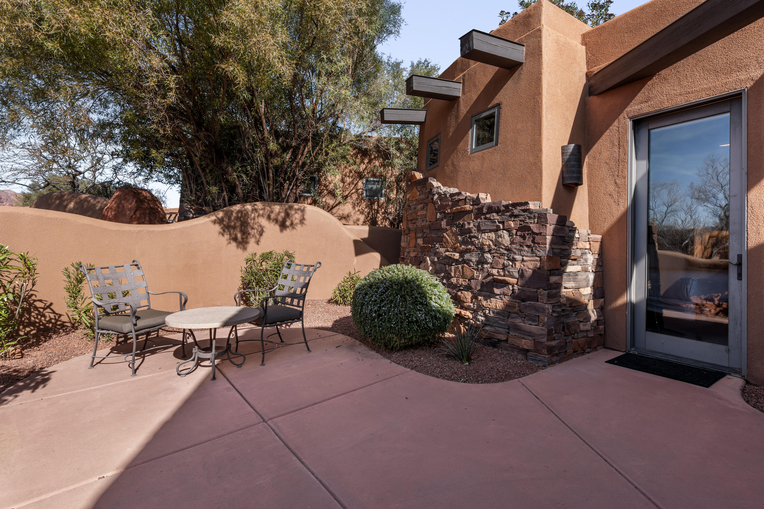 ENTRADA INN - Residential