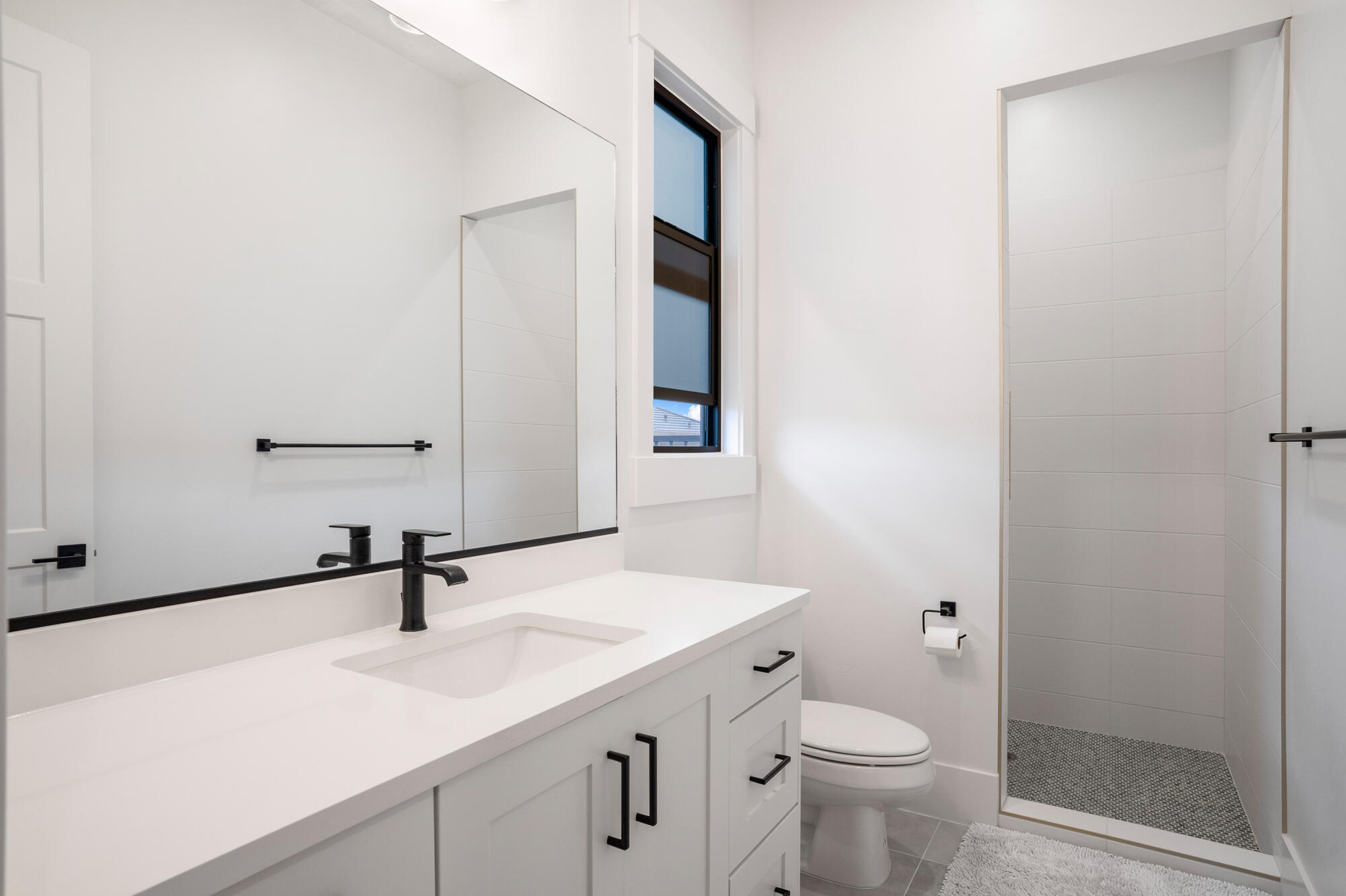 WASHINGTON VISTA - Residential