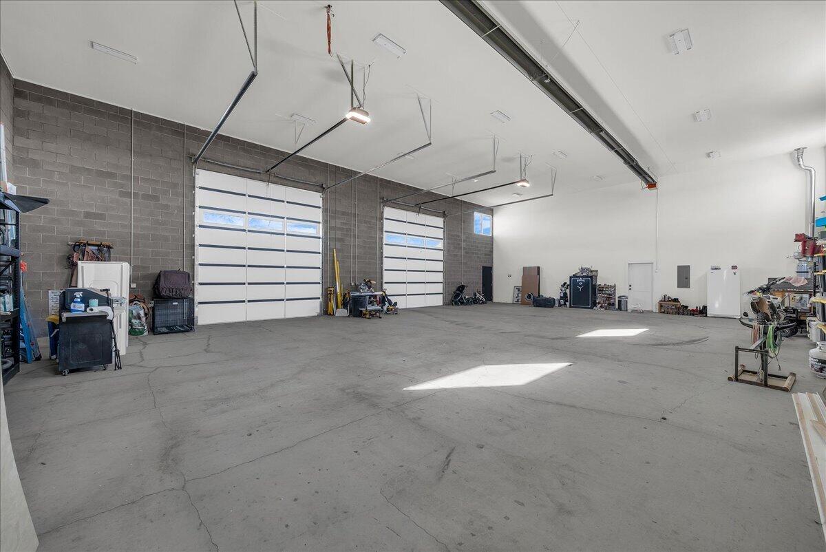 ENTERPRISE TOWNSITE - Residential