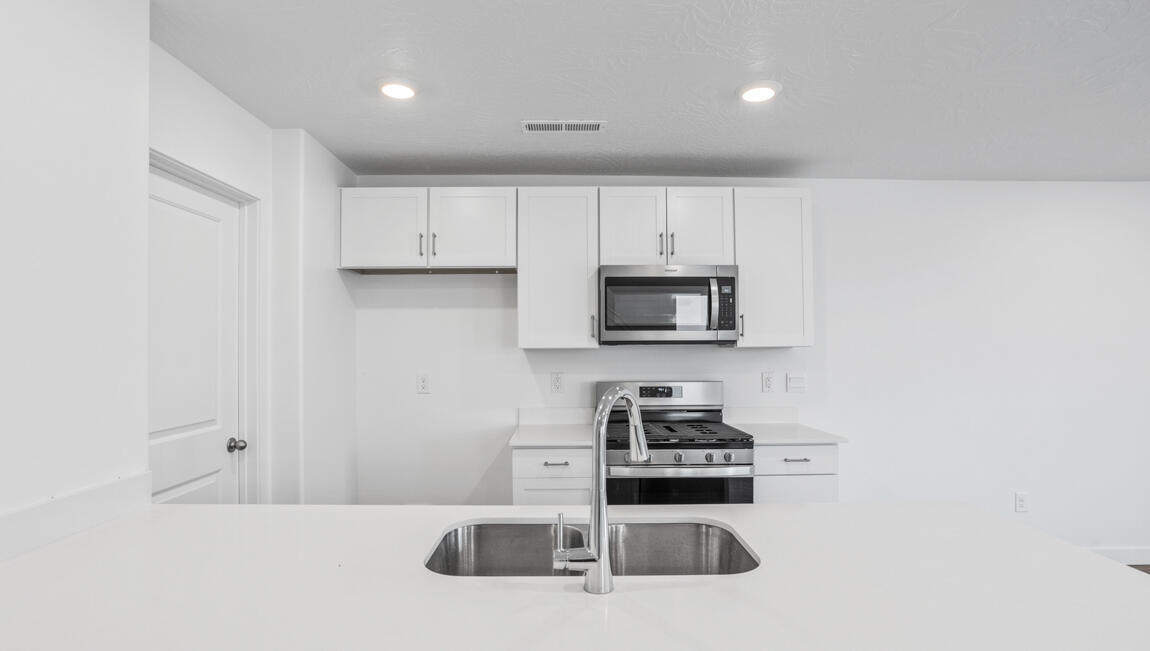 LAVENDER CANYON AT LONG VALLEY - Residential