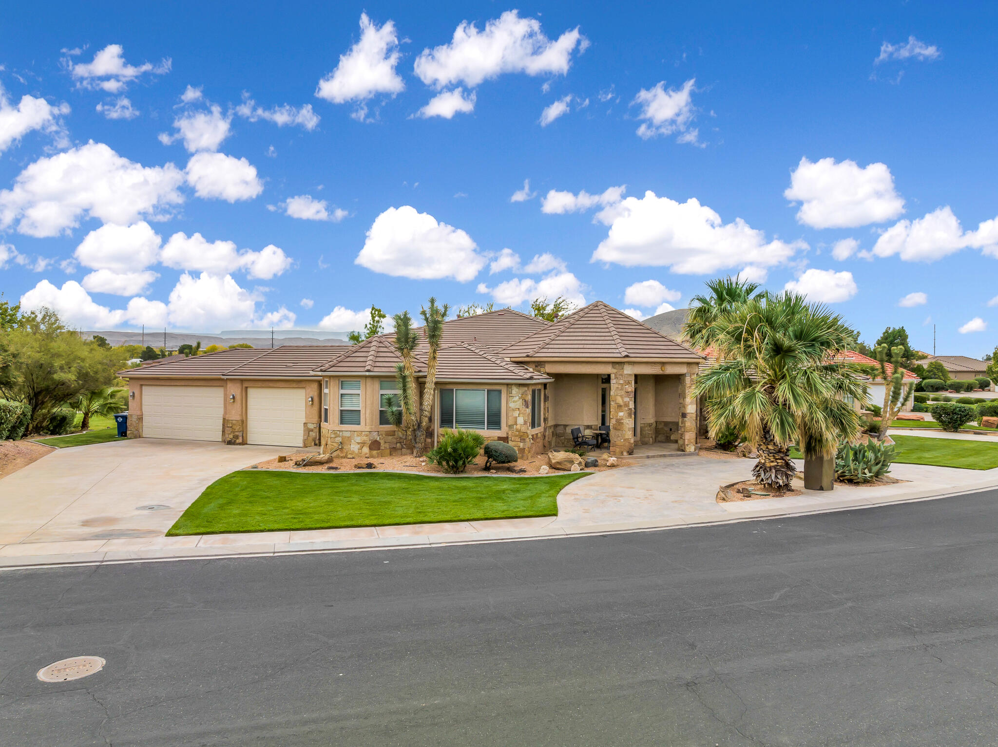 SKY MOUNTAIN GOLF ESTATES - Residential