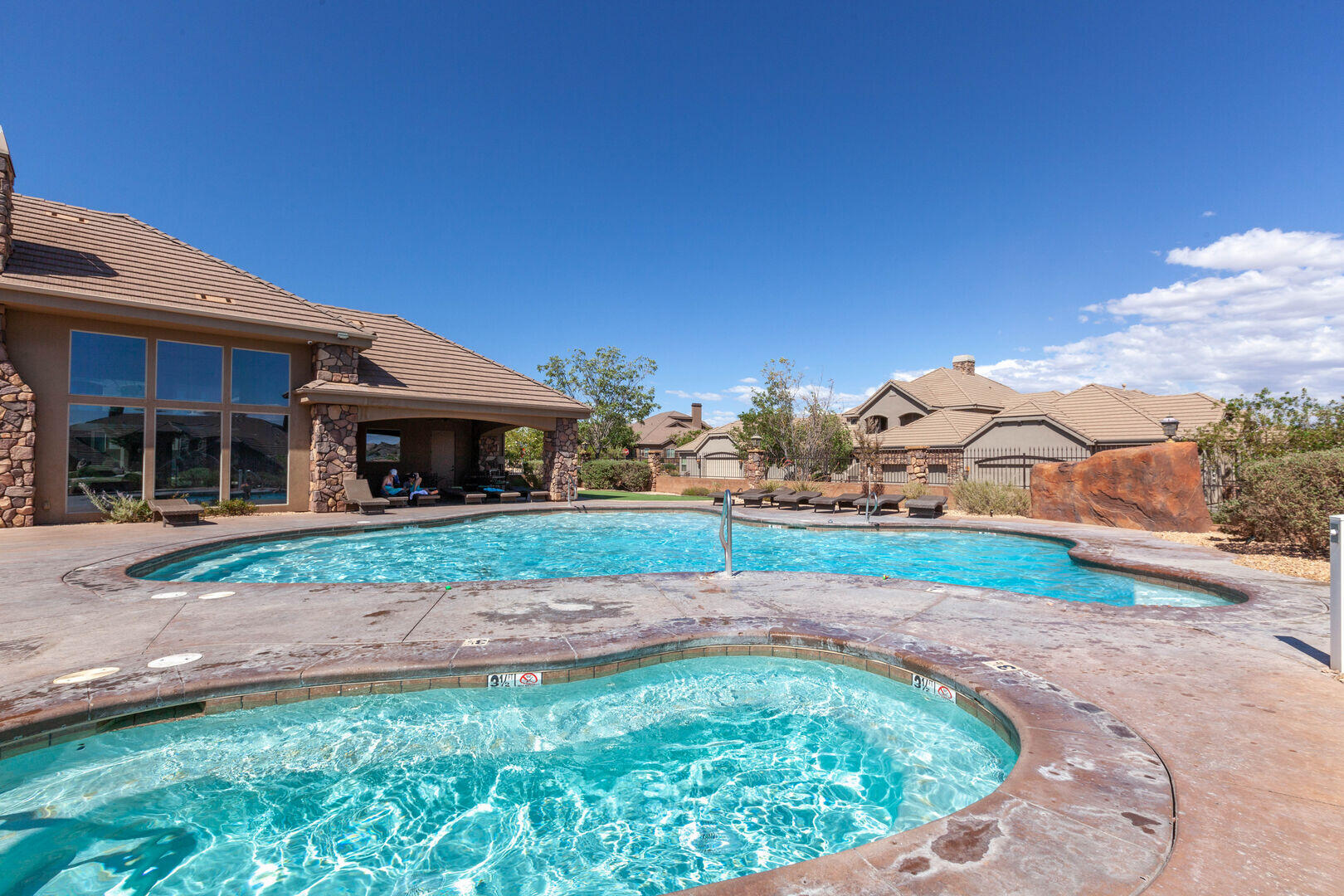 CORAL RIDGE TOWNHOMES - Residential