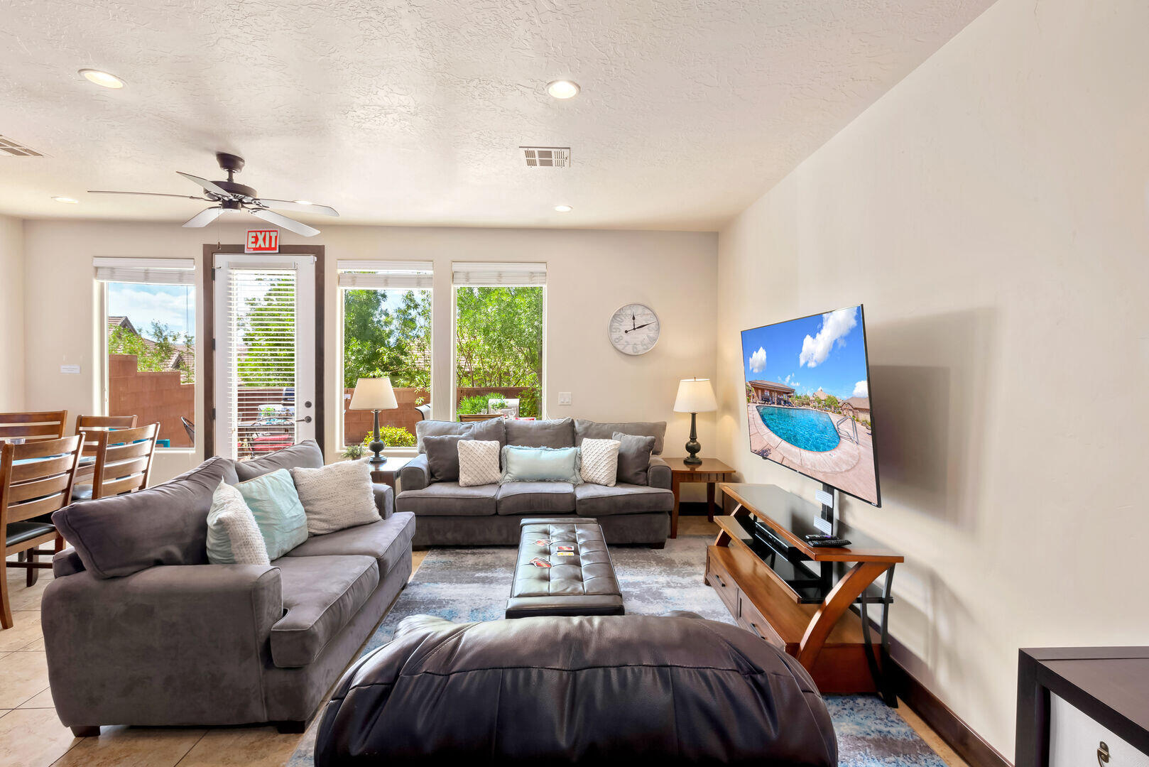 CORAL RIDGE TOWNHOMES - Residential